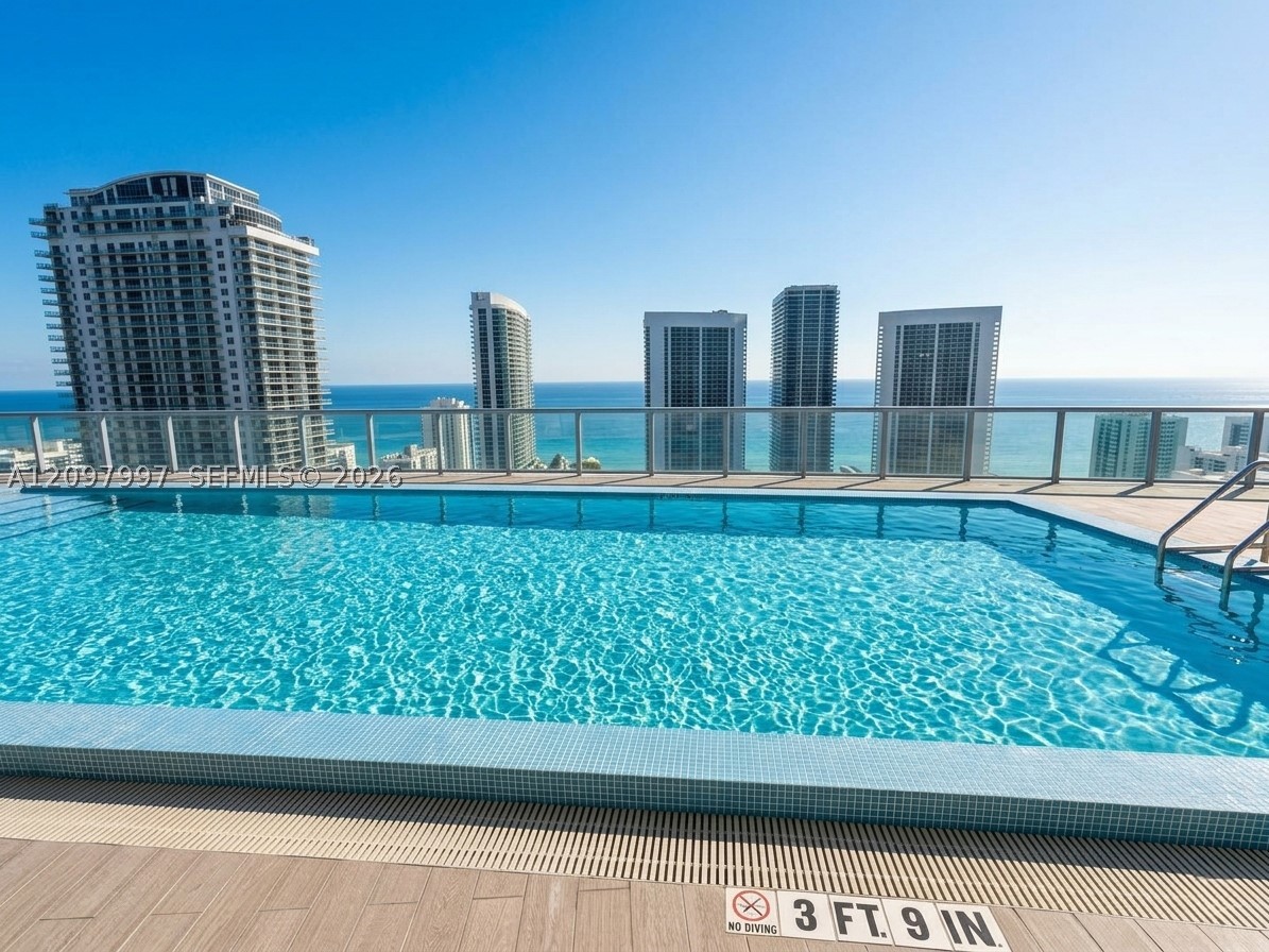 image Beachwalk Condominium59