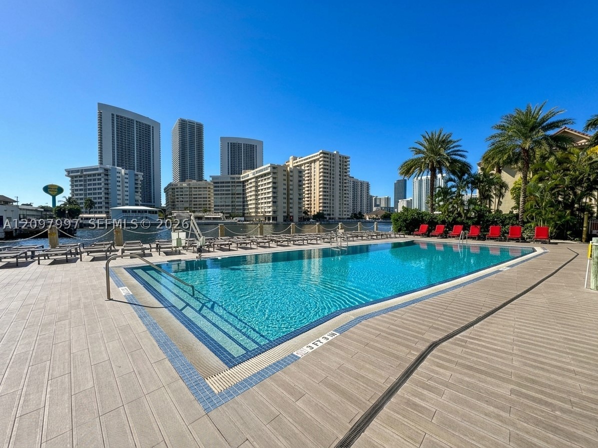 image Beachwalk Condominium62