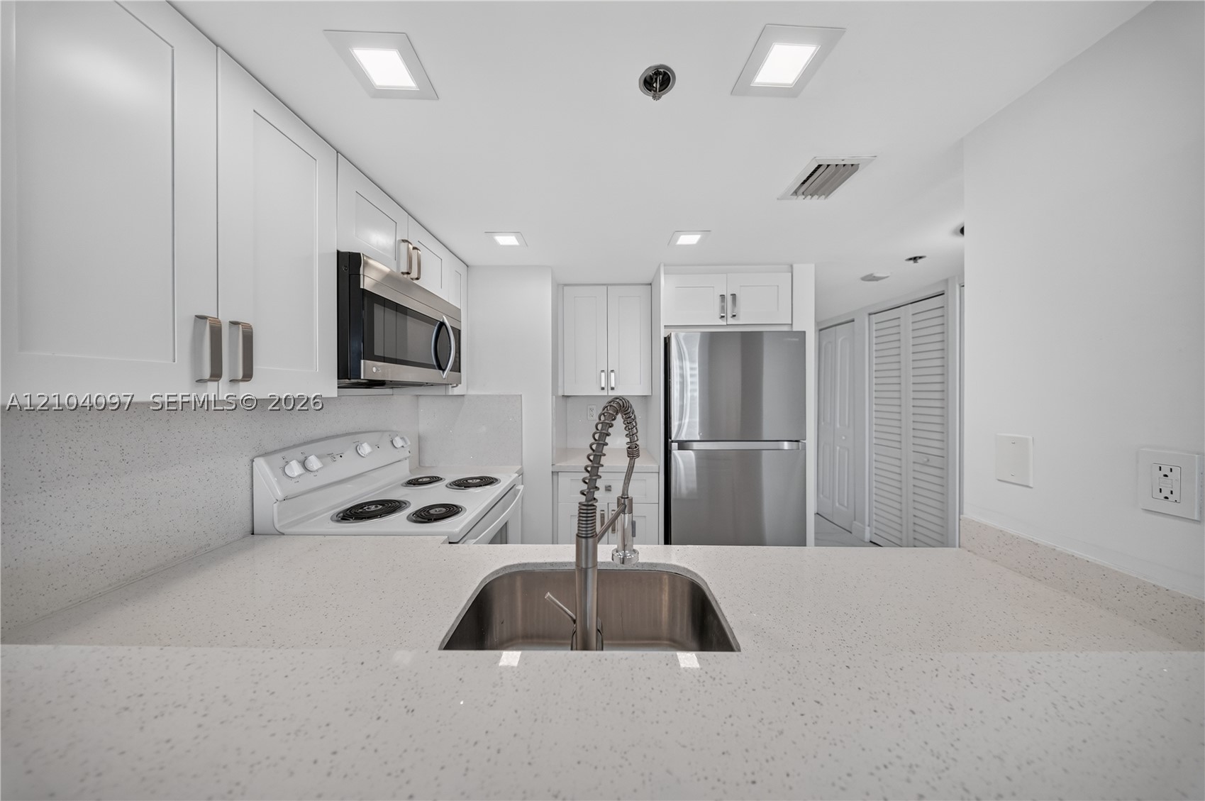 image Brickell Key Two12
