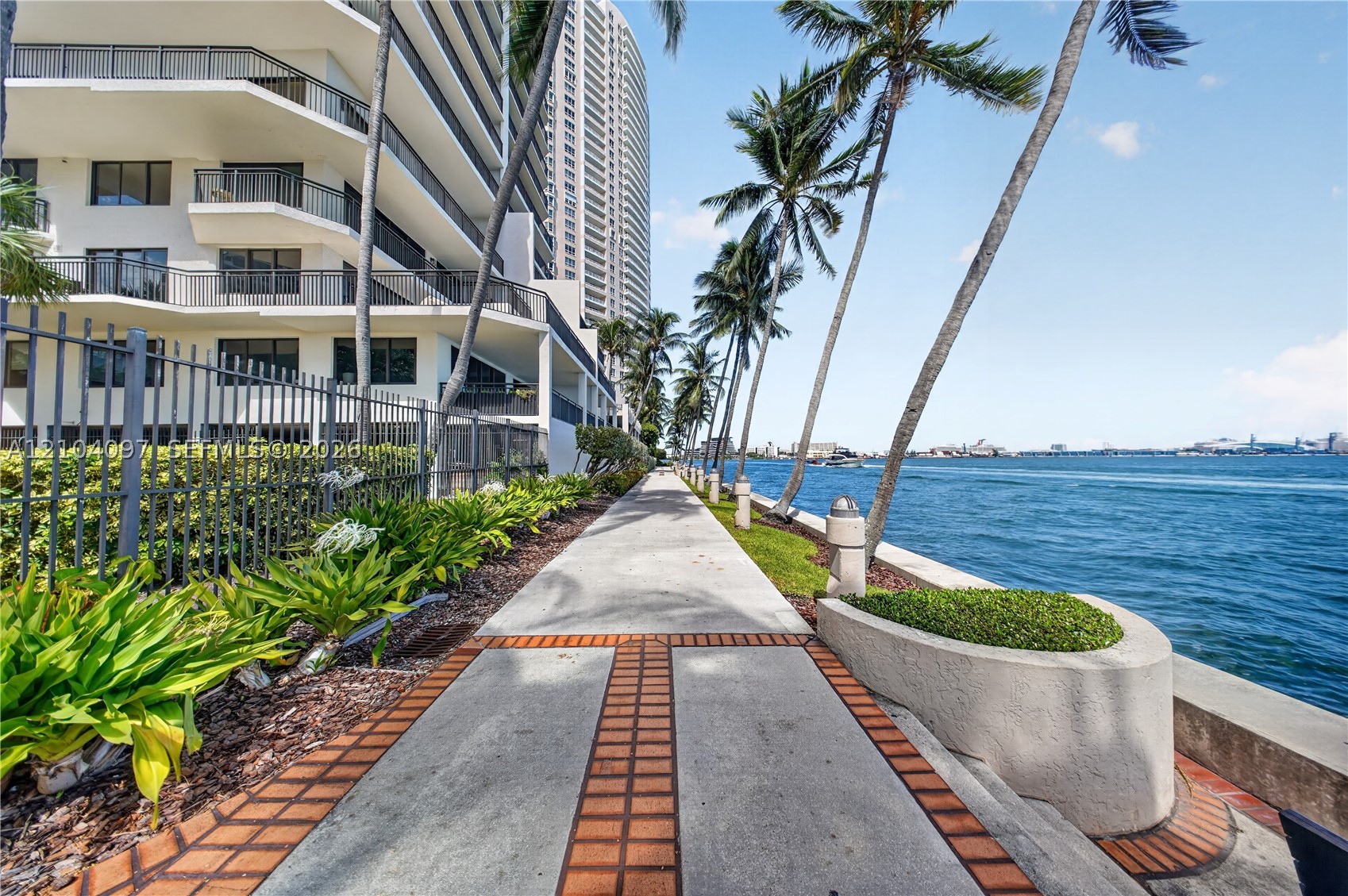 image Brickell Key Two32