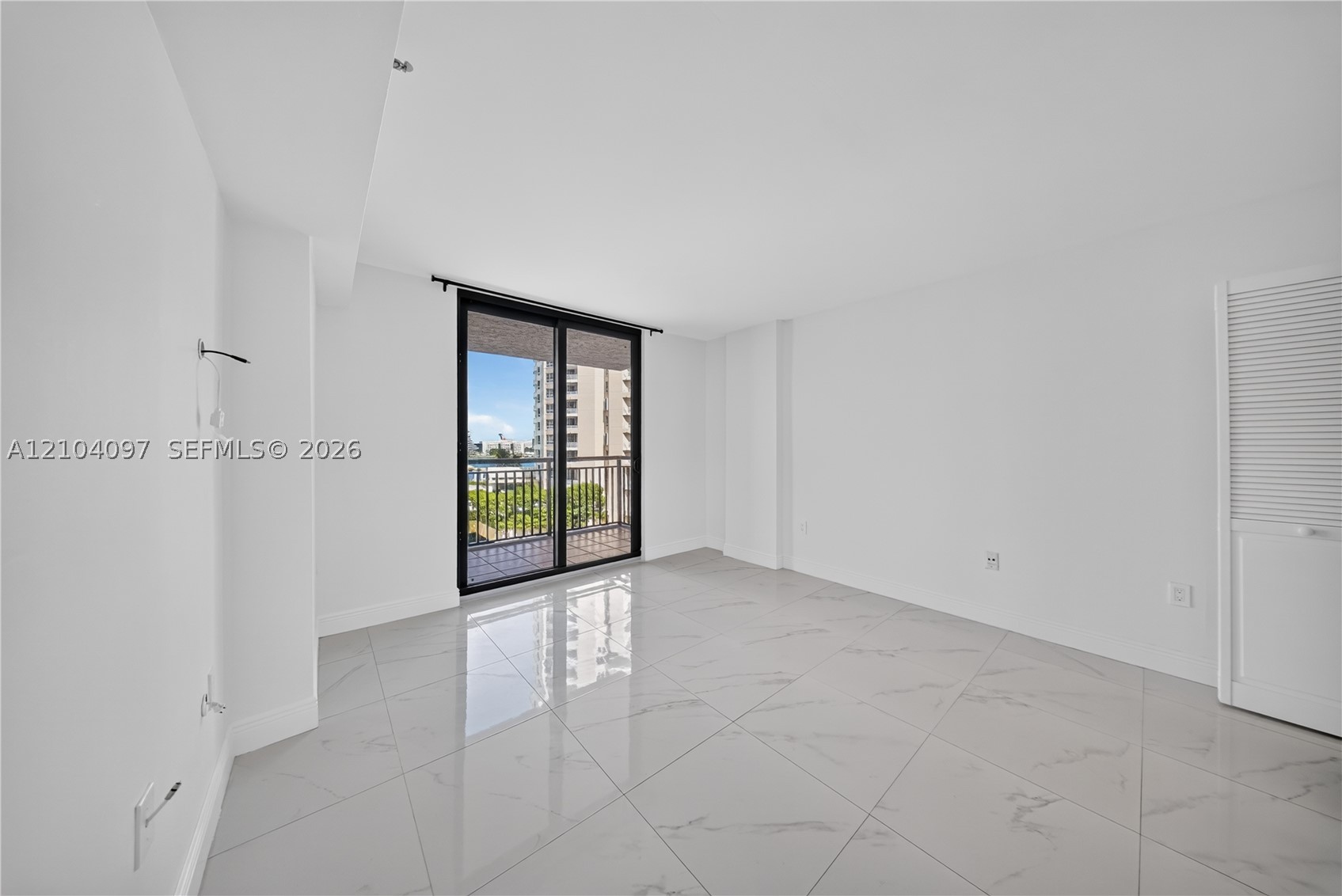 image Brickell Key Two4