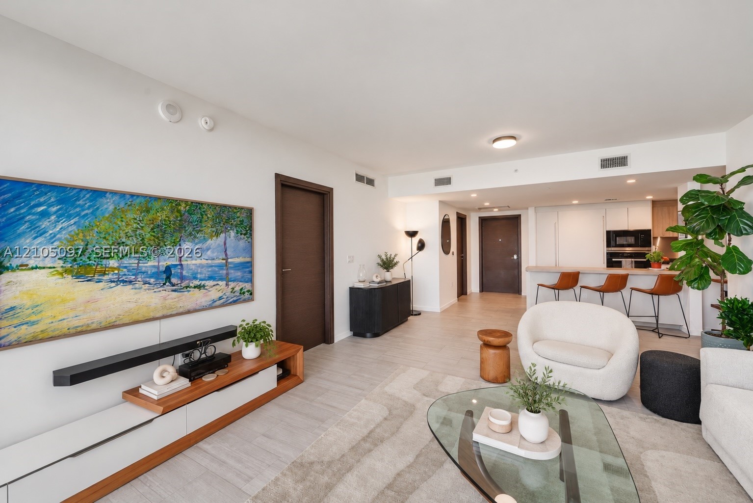 1000 Brickell Plz #4706 Miami, FL 33131