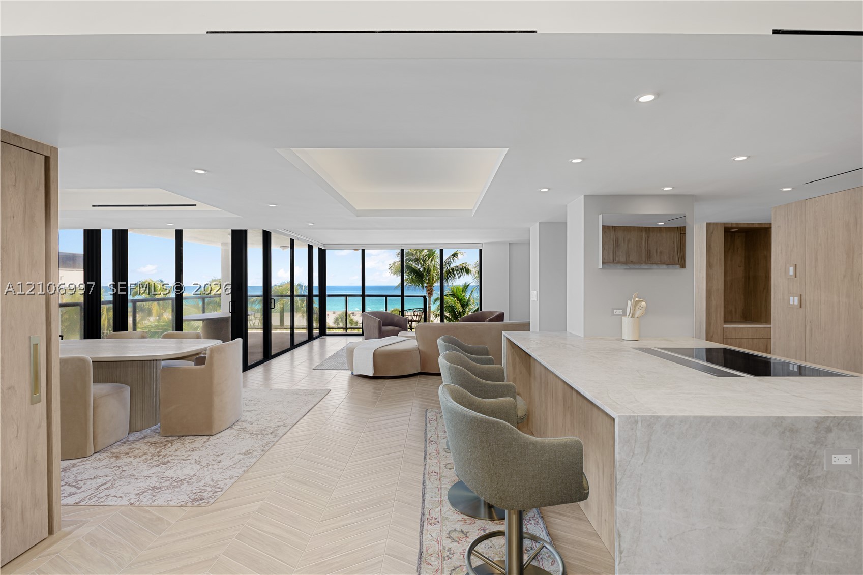 5845 Collins Ave #405/406