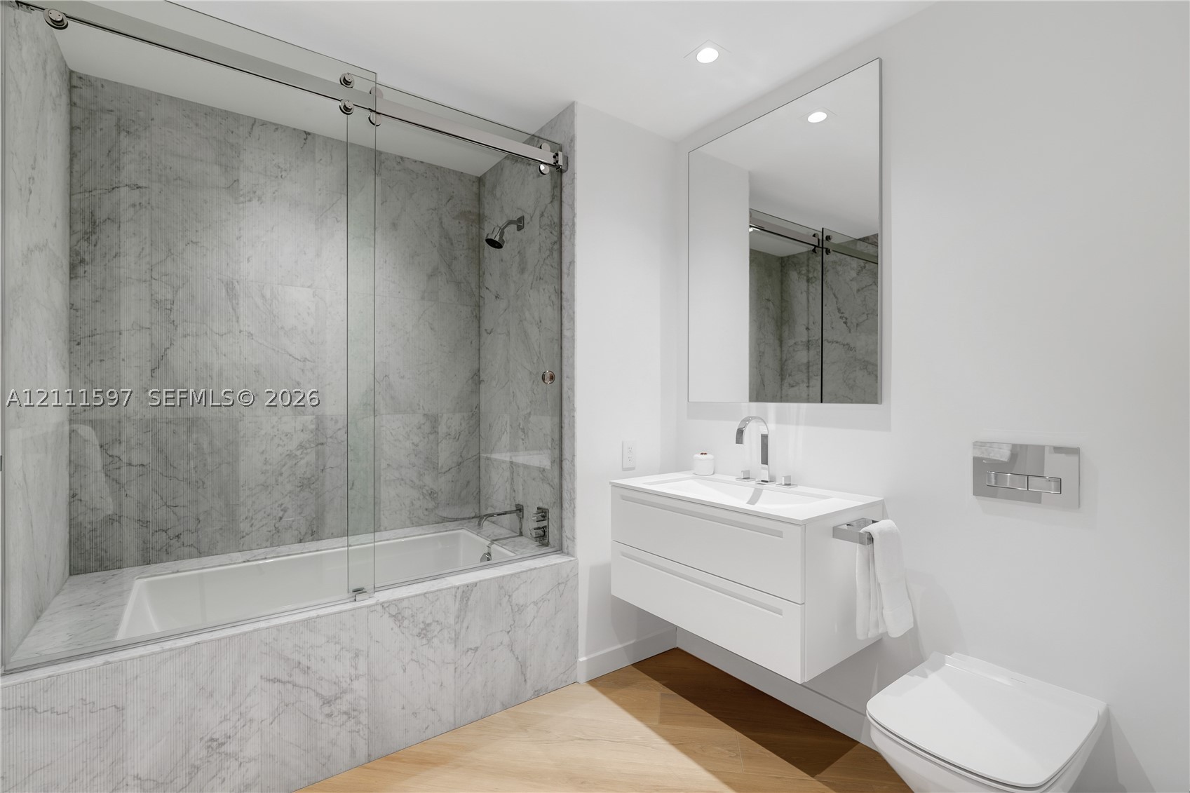 6800 Fisher Is Dr #6843 Miami Beach, FL 33109