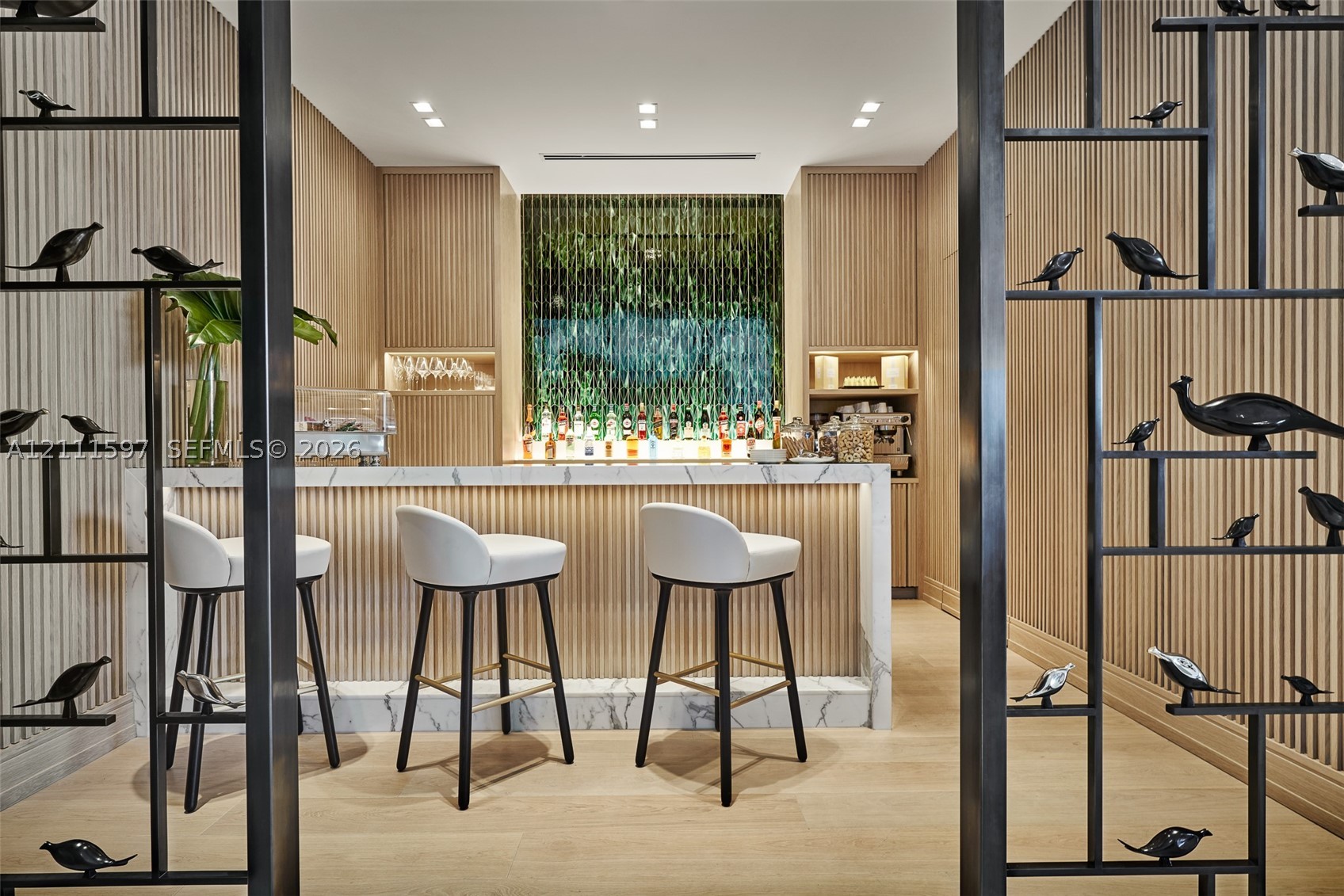 6800 Fisher Is Dr #6843 Miami Beach, FL 33109
