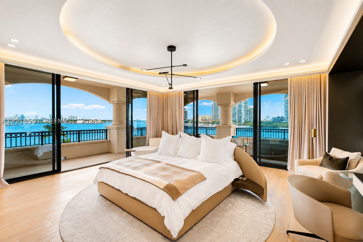 6800 Fisher Is Dr #6843 Miami Beach, FL 33109