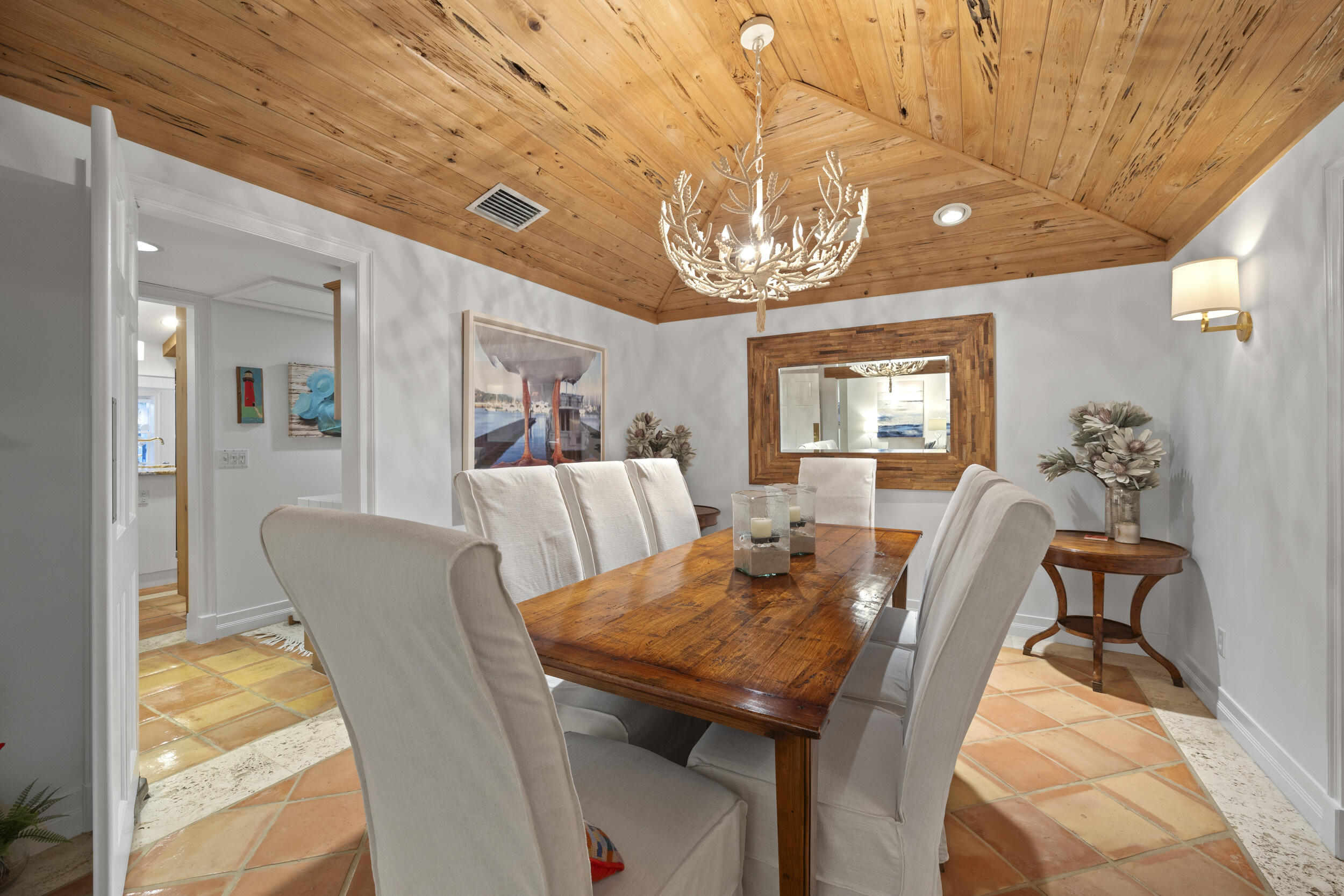 122 Lighthouse Jupiter Inlet Colony, FL 33469