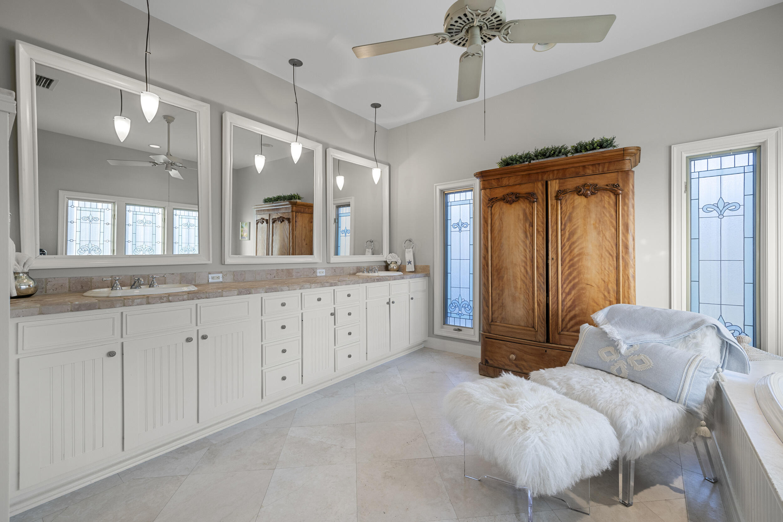 122 Lighthouse Jupiter Inlet Colony, FL 33469