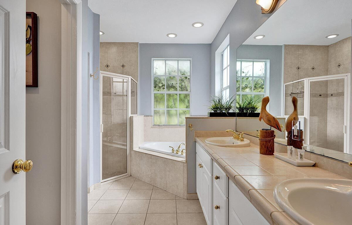 2105 SW 12th Fort Lauderdale, FL 33315