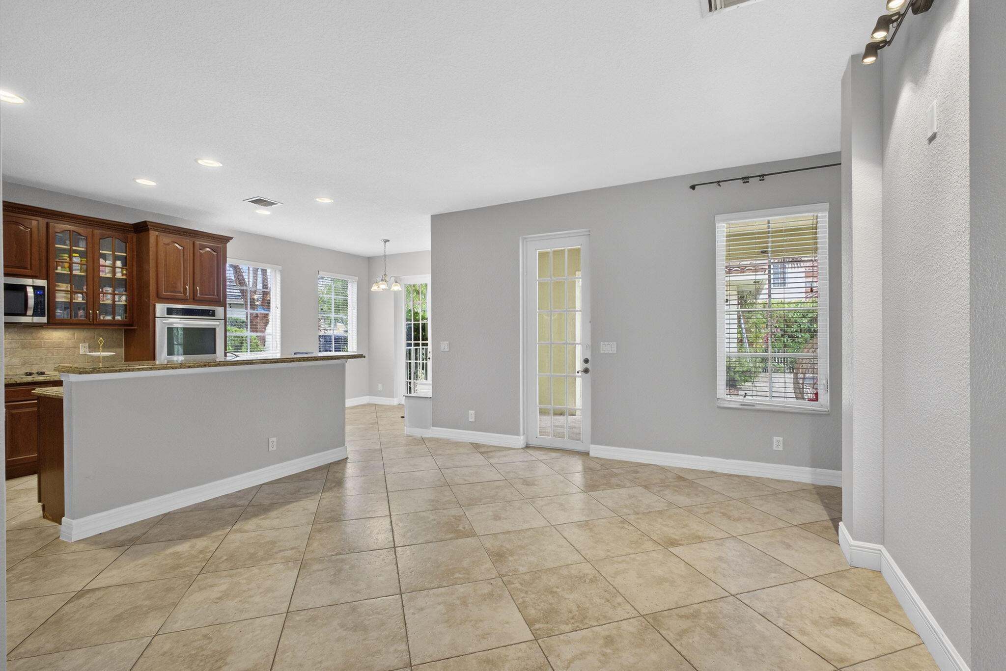 148 Glencullen Jupiter, FL 33458