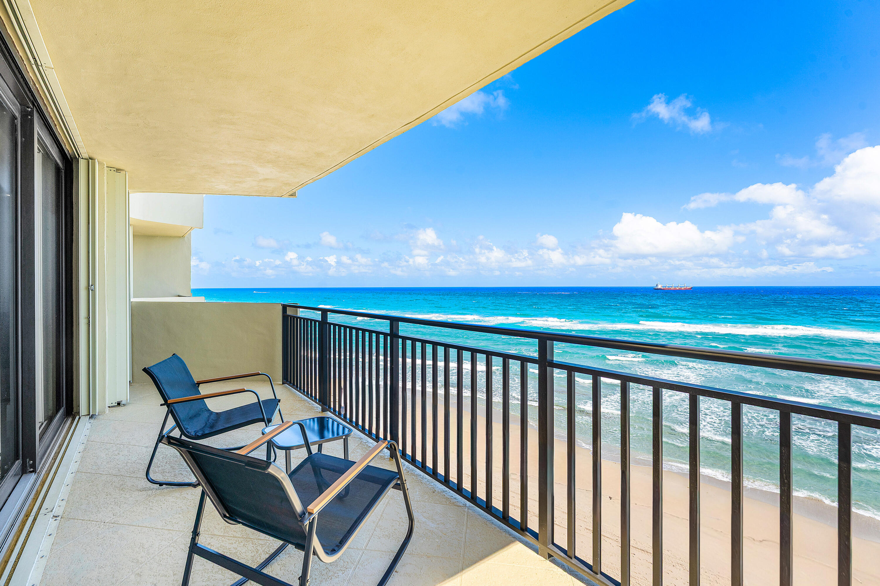 5460 N Ocean #5b