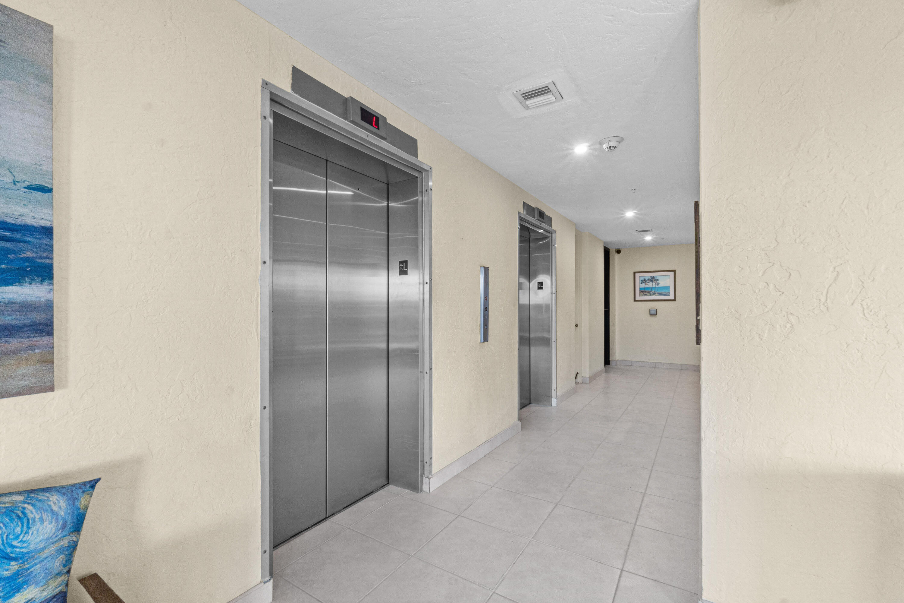 5460 N Ocean #5b Singer Island, FL 33404