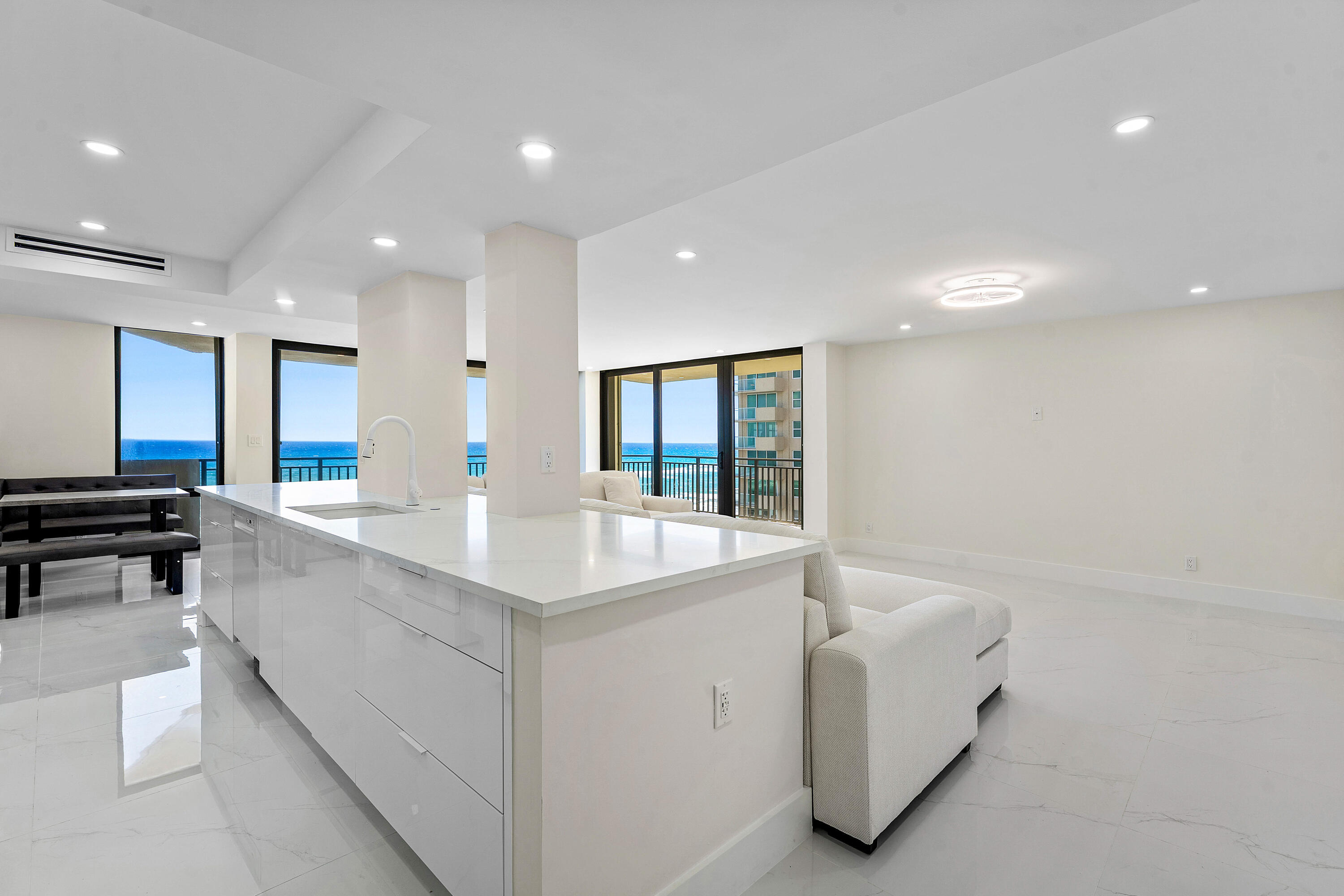 5460 N Ocean #5b Singer Island, FL 33404