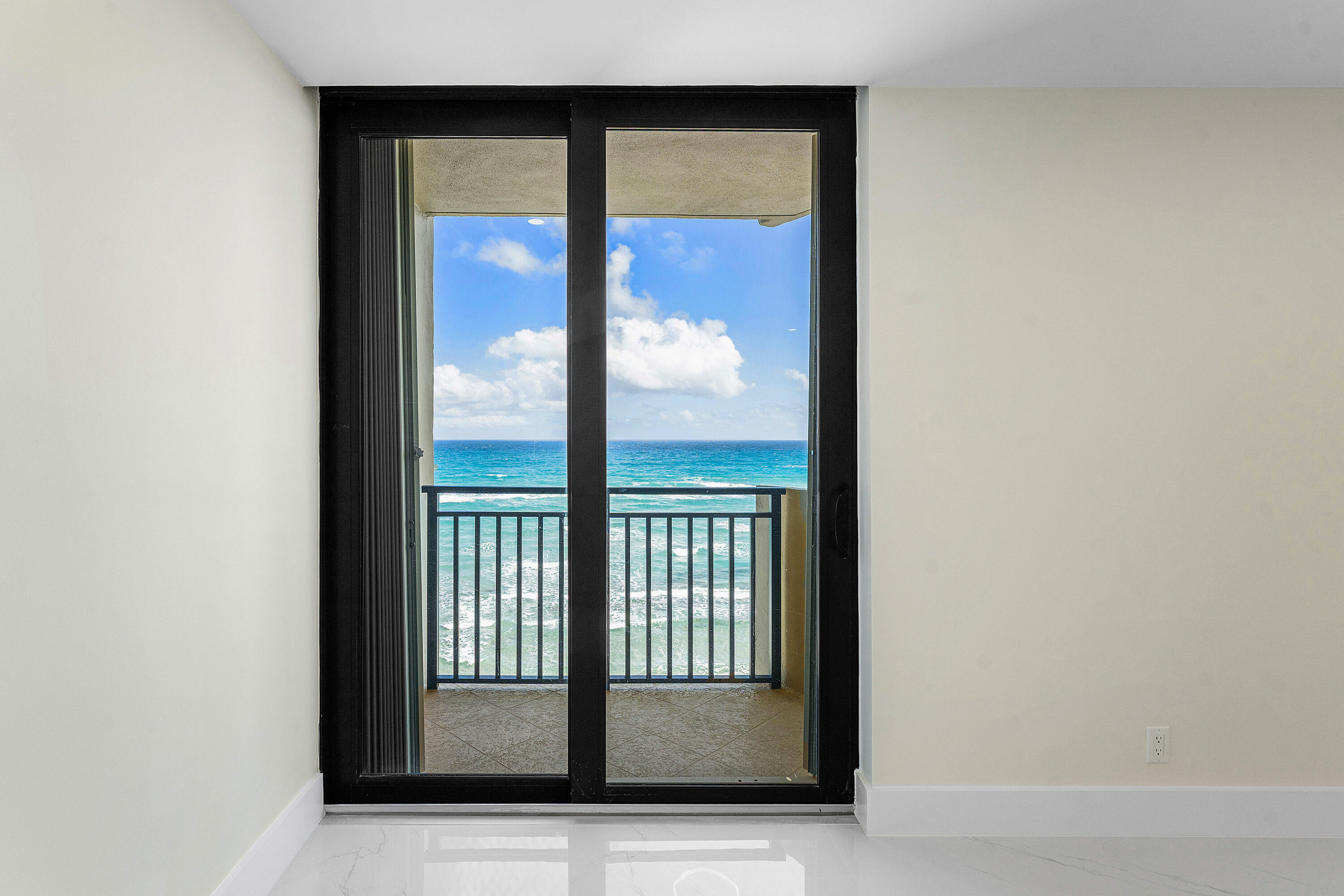 5460 N Ocean #5b Singer Island, FL 33404