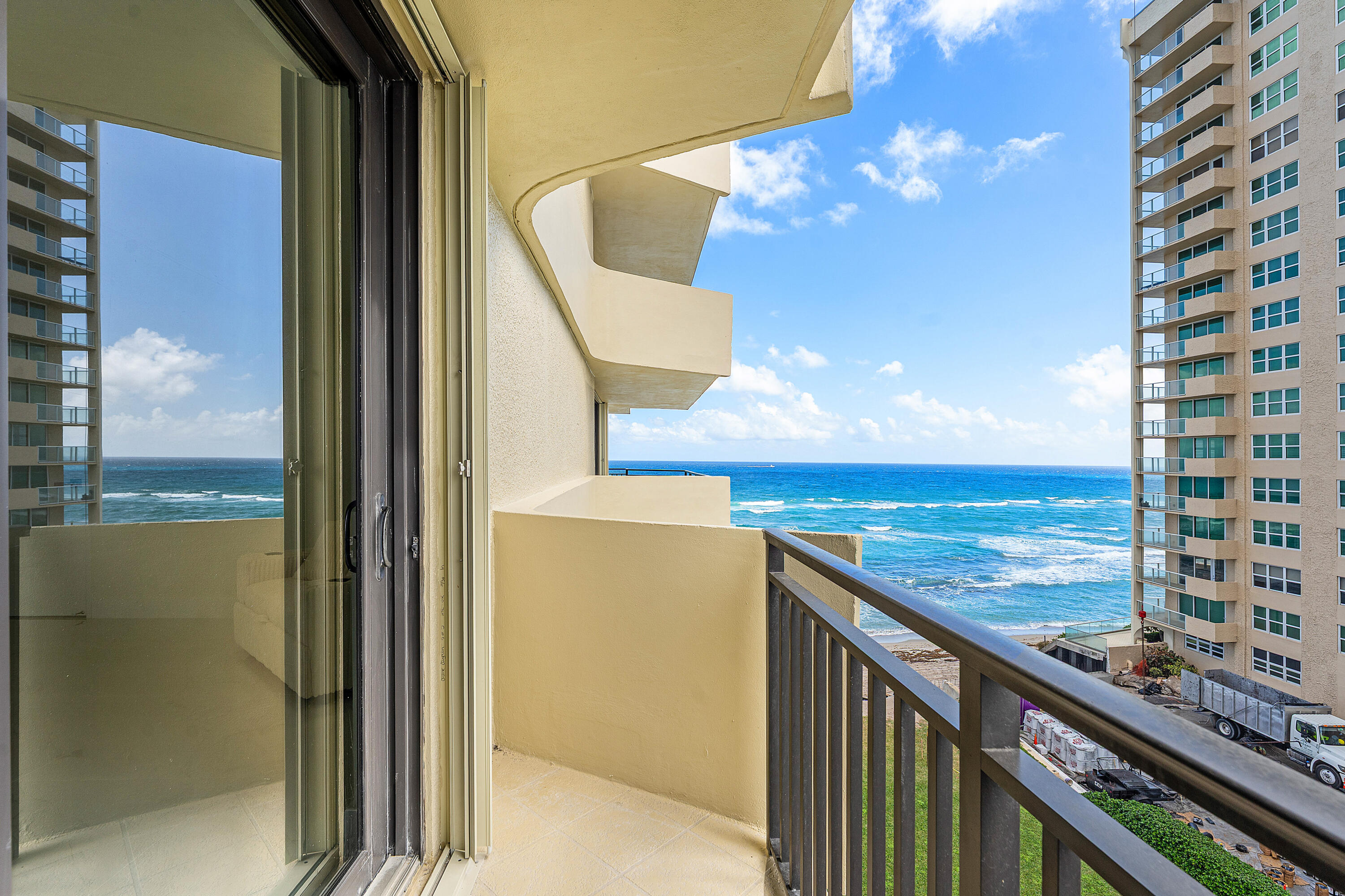 5460 N Ocean #5b Singer Island, FL 33404
