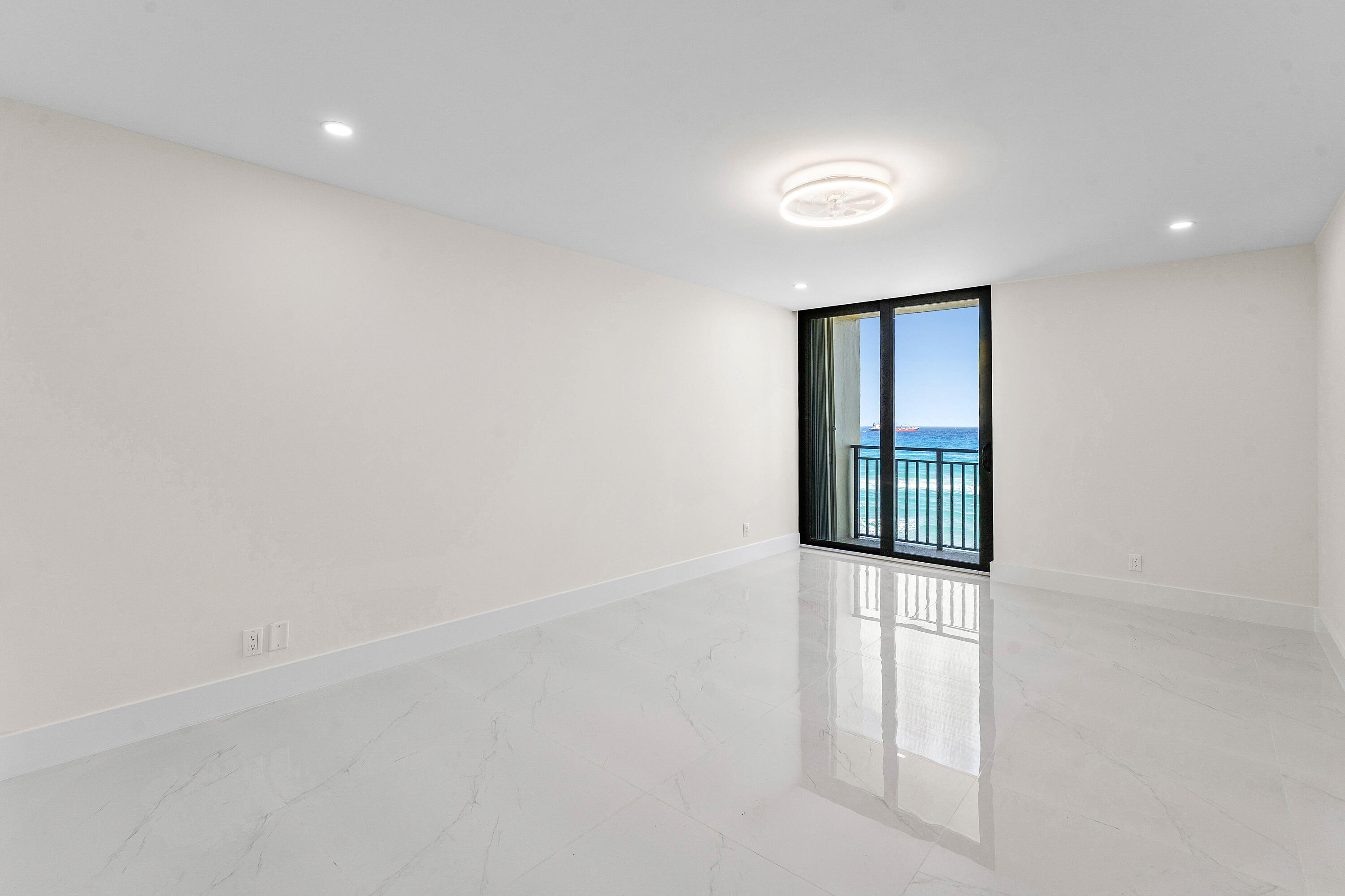 5460 N Ocean #5b Singer Island, FL 33404