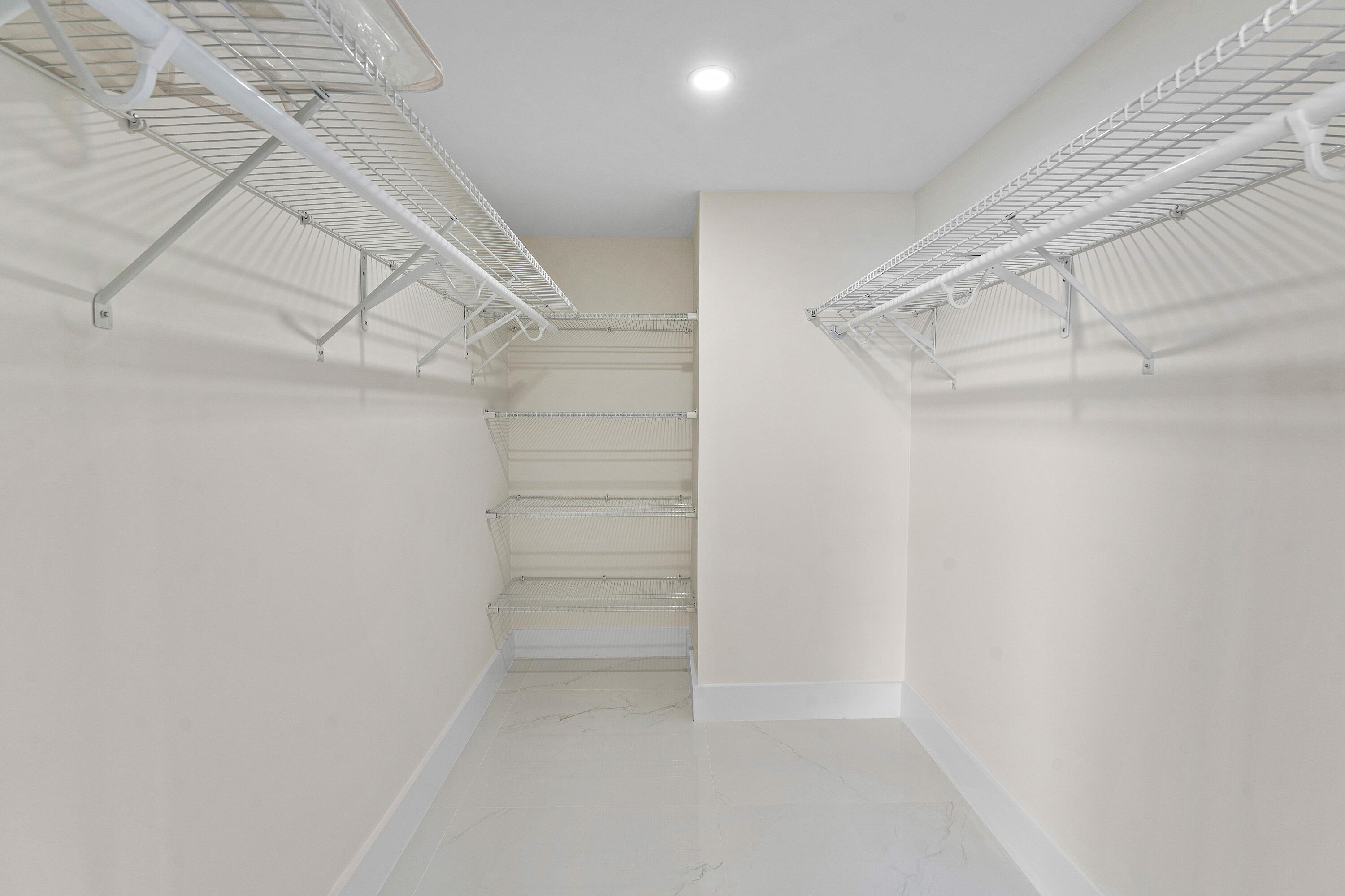 5460 N Ocean #5b Singer Island, FL 33404