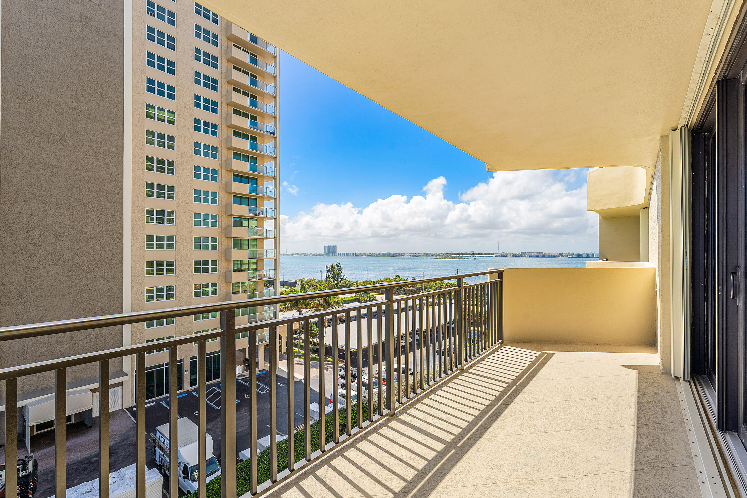 5460 N Ocean #5b Singer Island, FL 33404