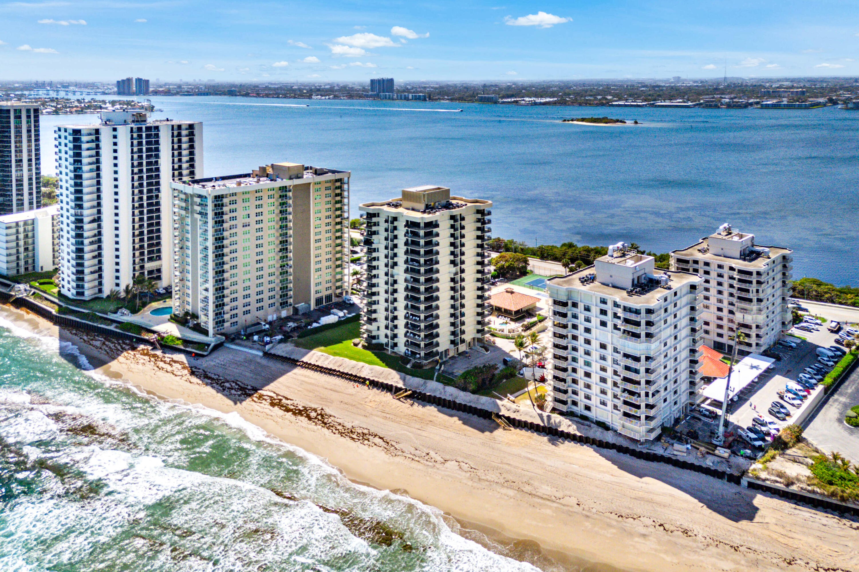 5460 N Ocean #5b Singer Island, FL 33404