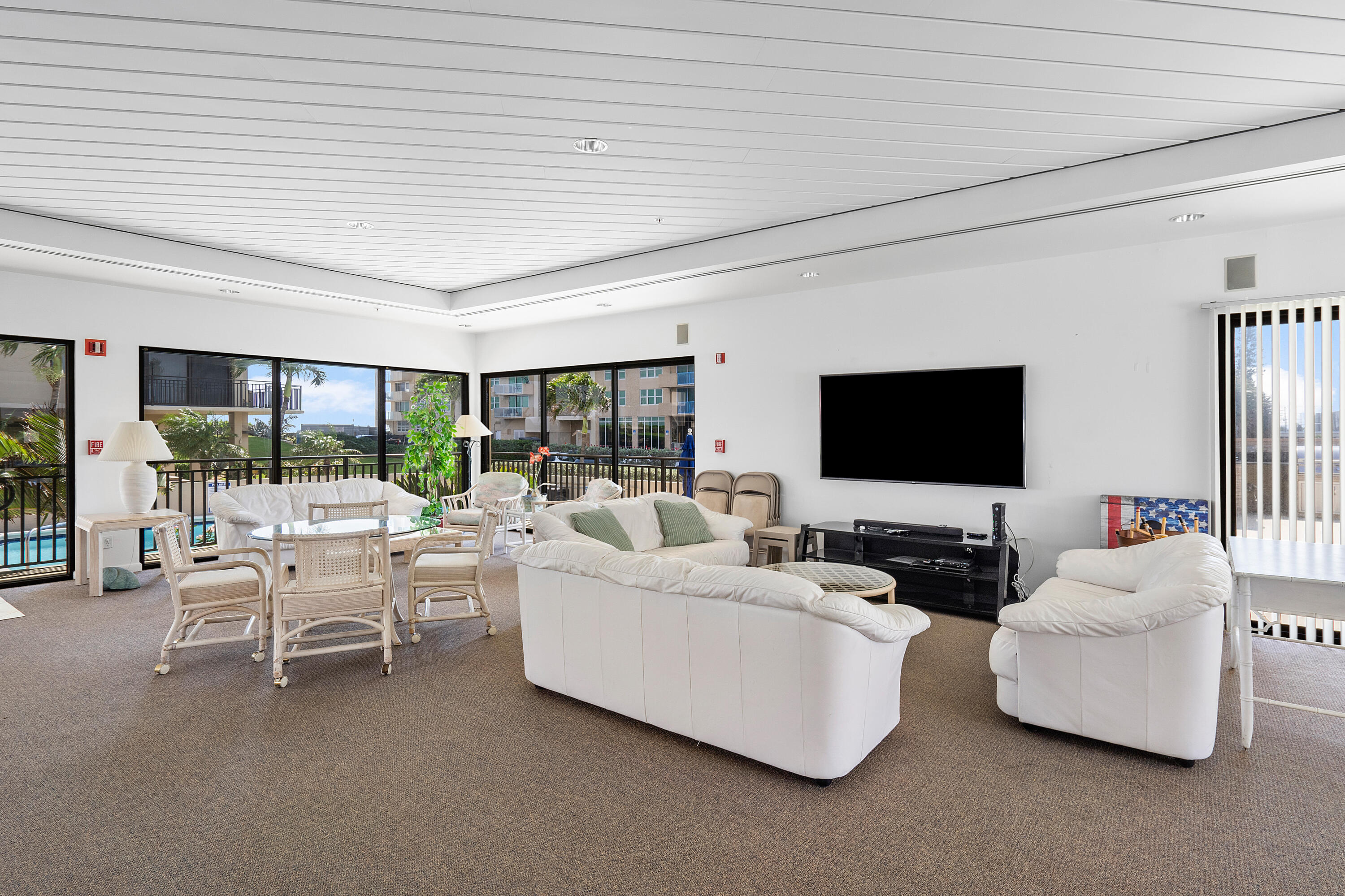 5460 N Ocean #5b Singer Island, FL 33404