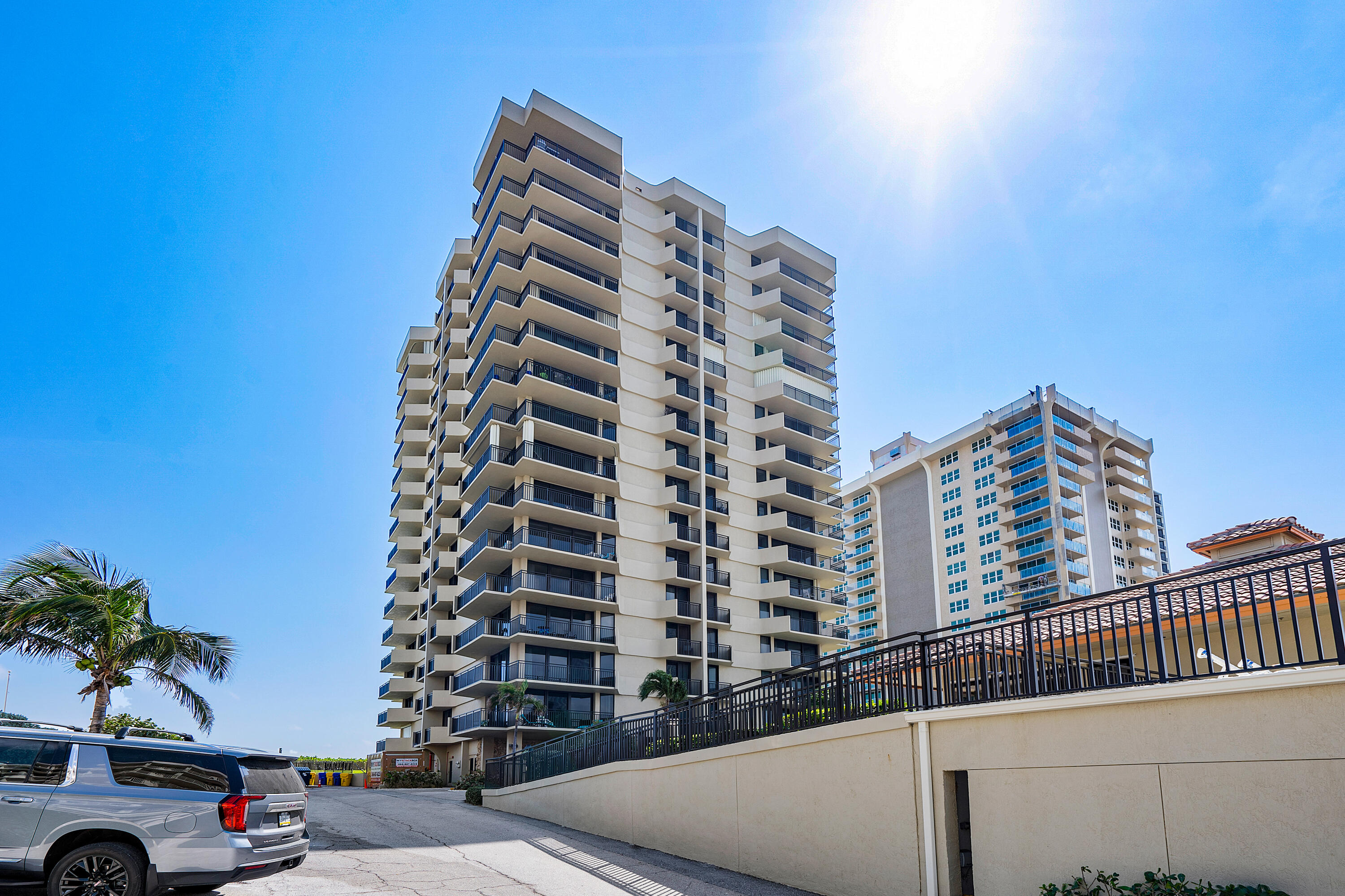 5460 N Ocean #5b Singer Island, FL 33404