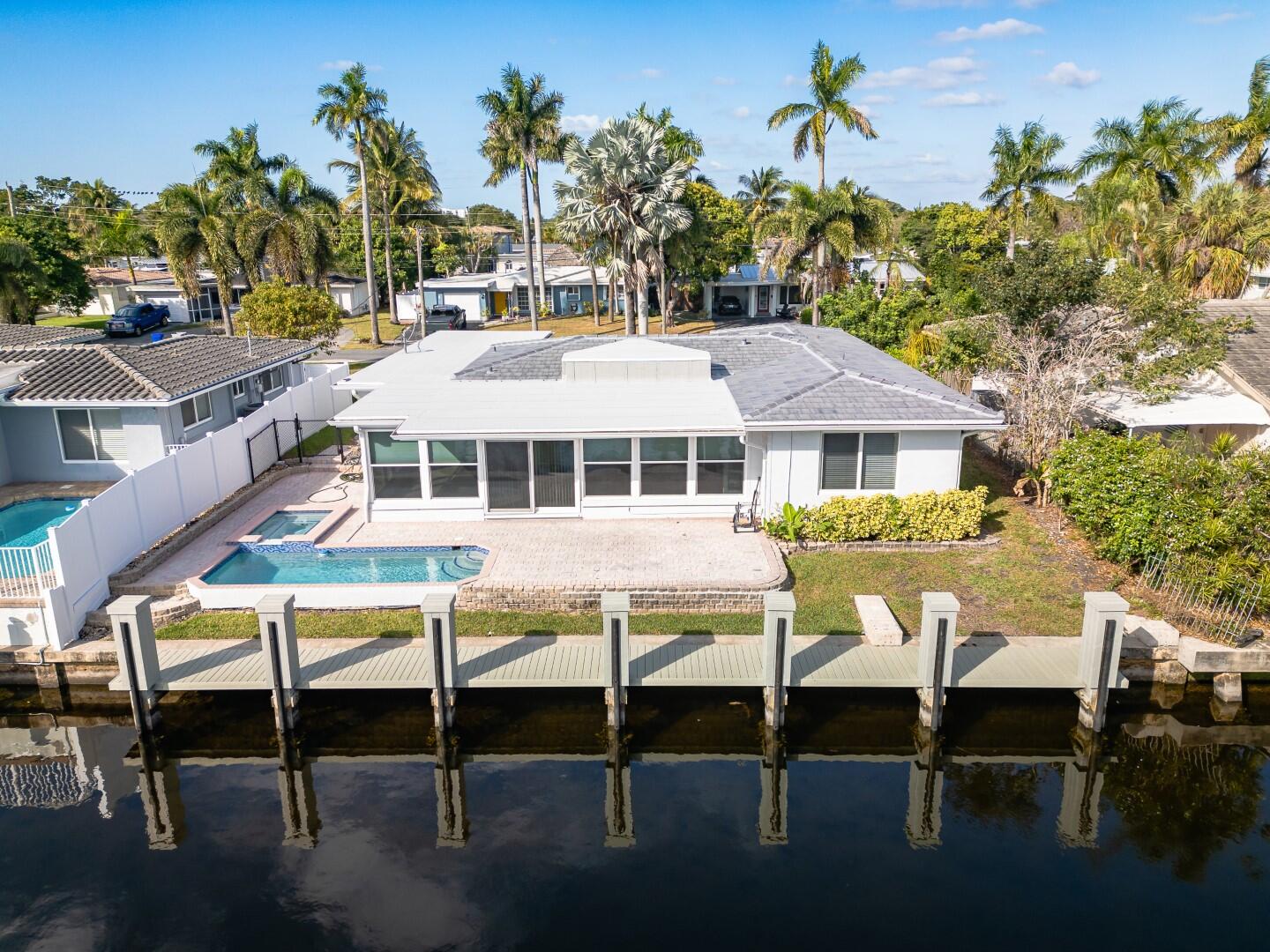 270 SE 9th