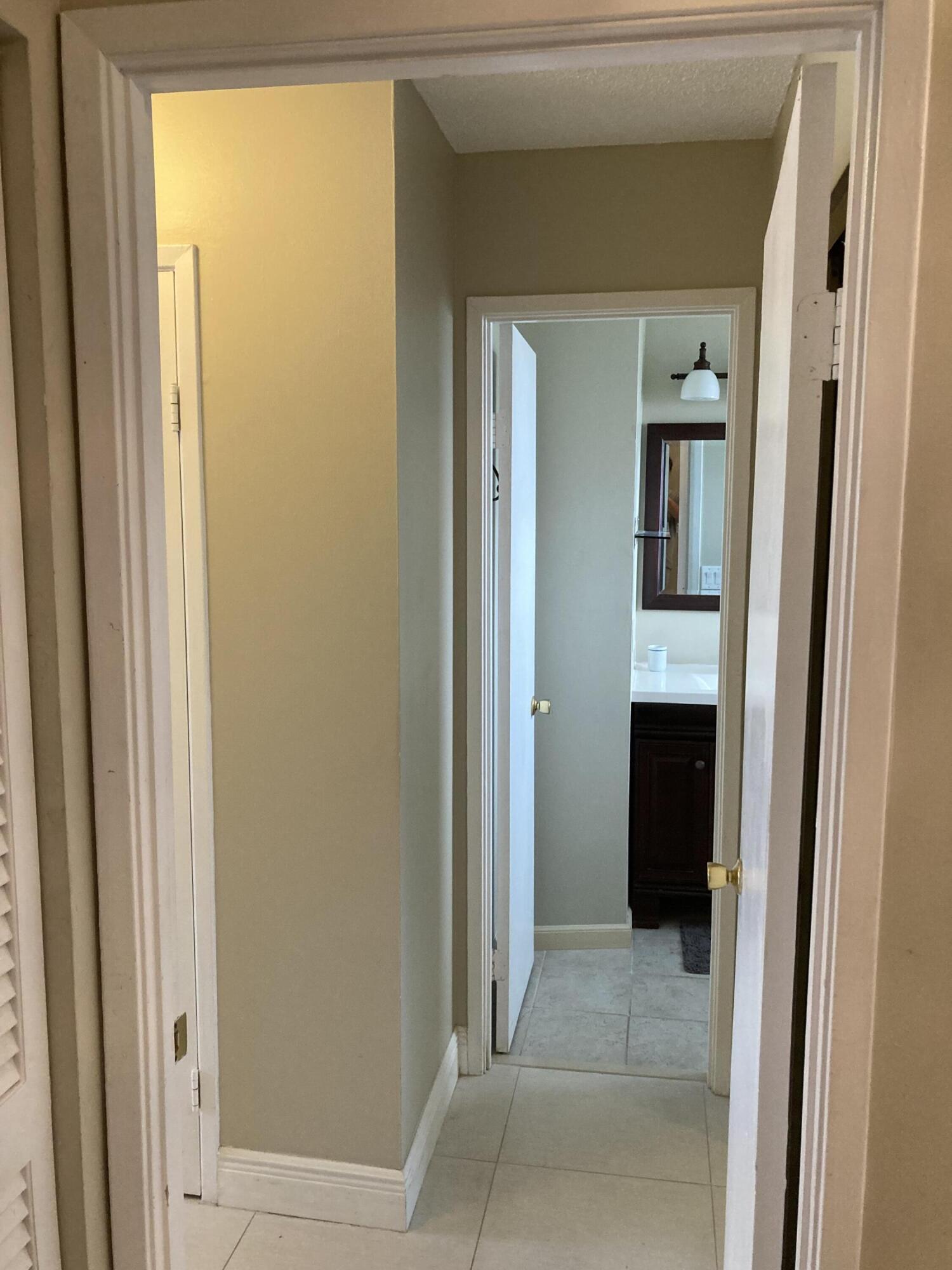 500 NE 14th #404 Hallandale Beach, FL 33009