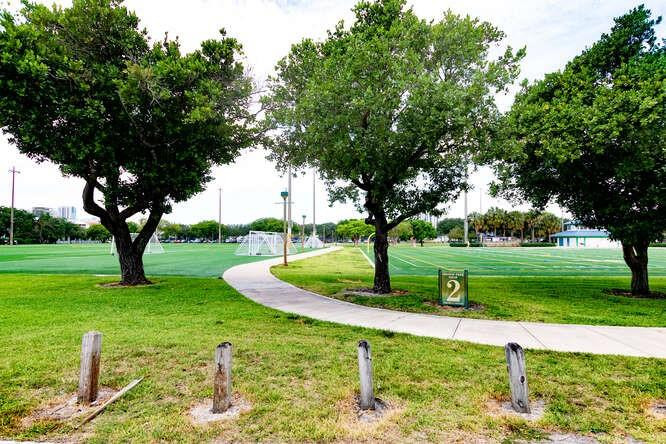 700 NE 14th #206 Fort Lauderdale, FL 33304