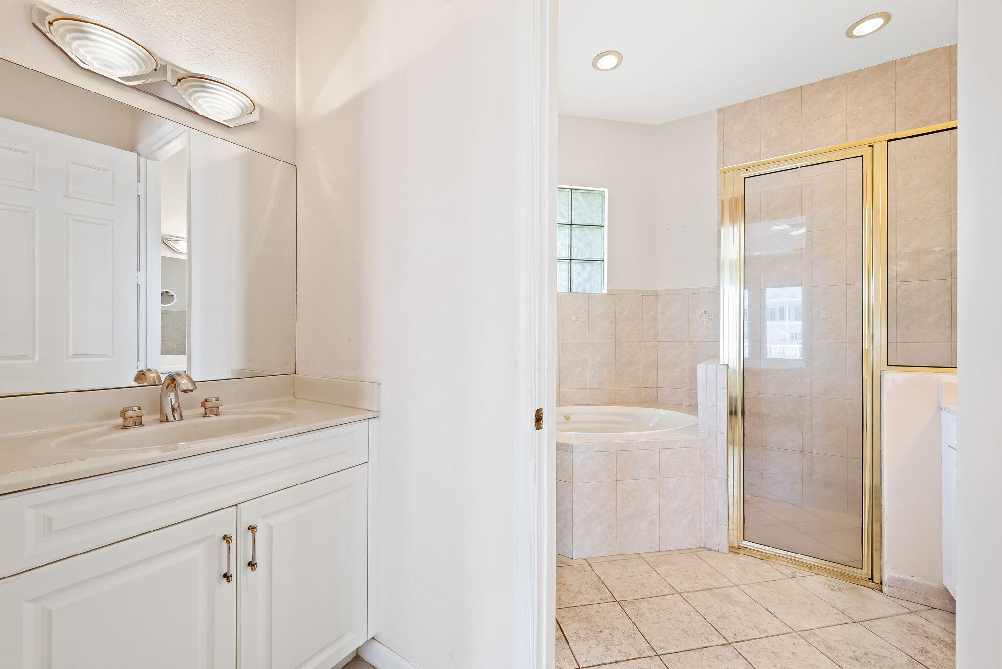 1630 SE 11th Fort Lauderdale, FL 33316