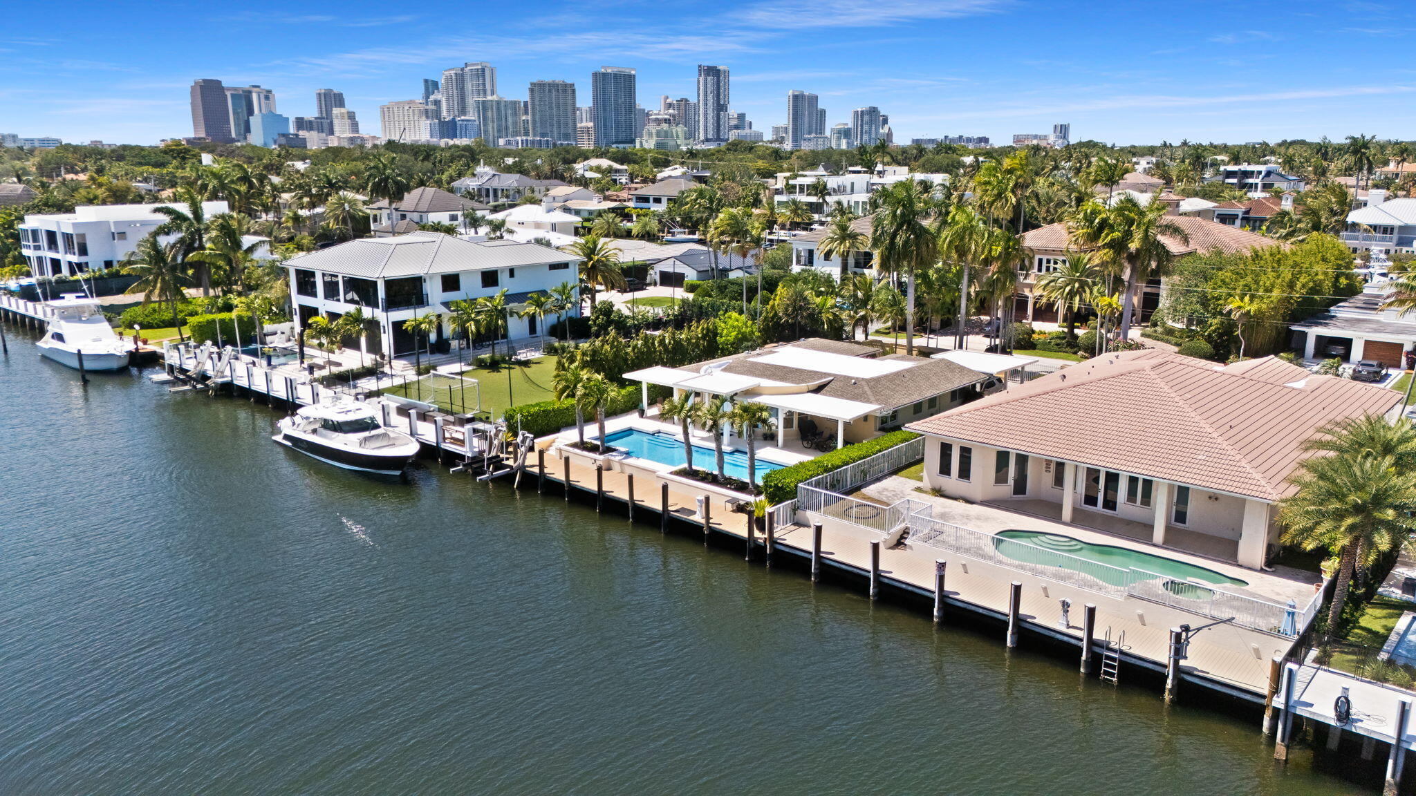 1630 SE 11th Fort Lauderdale, FL 33316