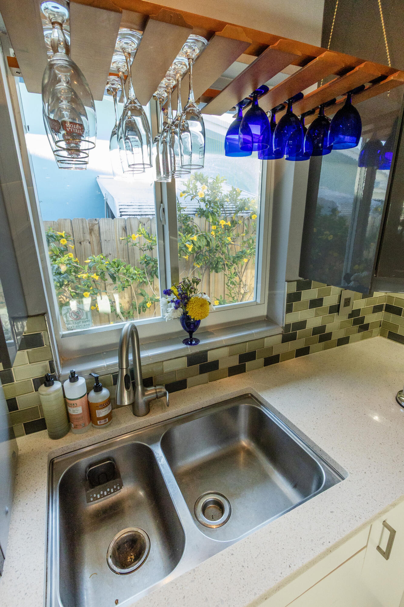 917 NE 18th Fort Lauderdale, FL 33305