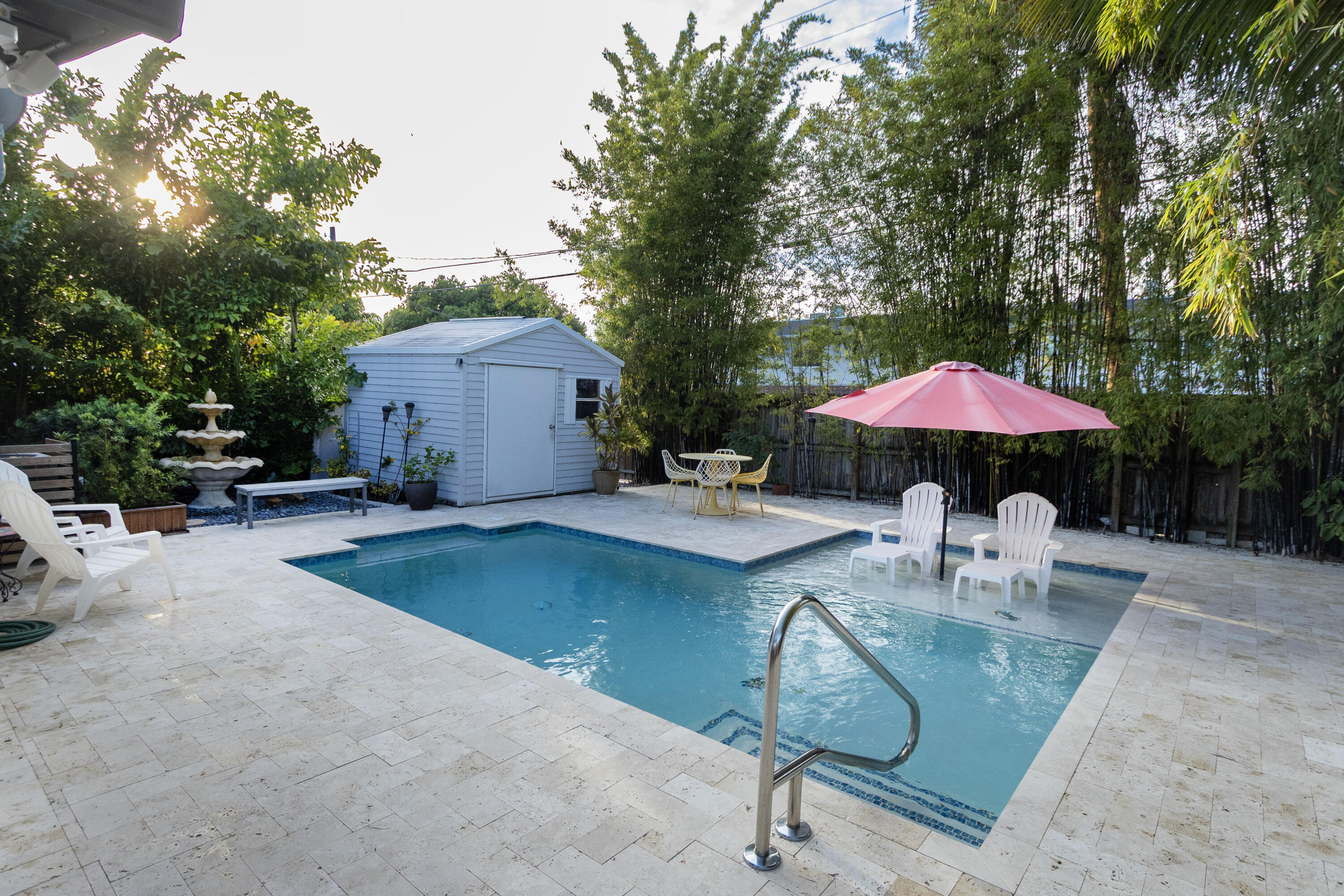 917 NE 18th Fort Lauderdale, FL 33305