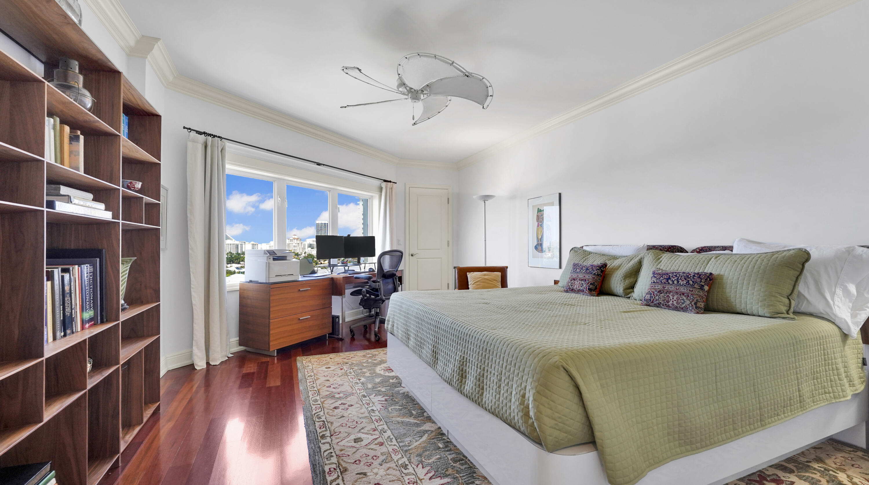 333 Sunset #708 Fort Lauderdale, FL 33301