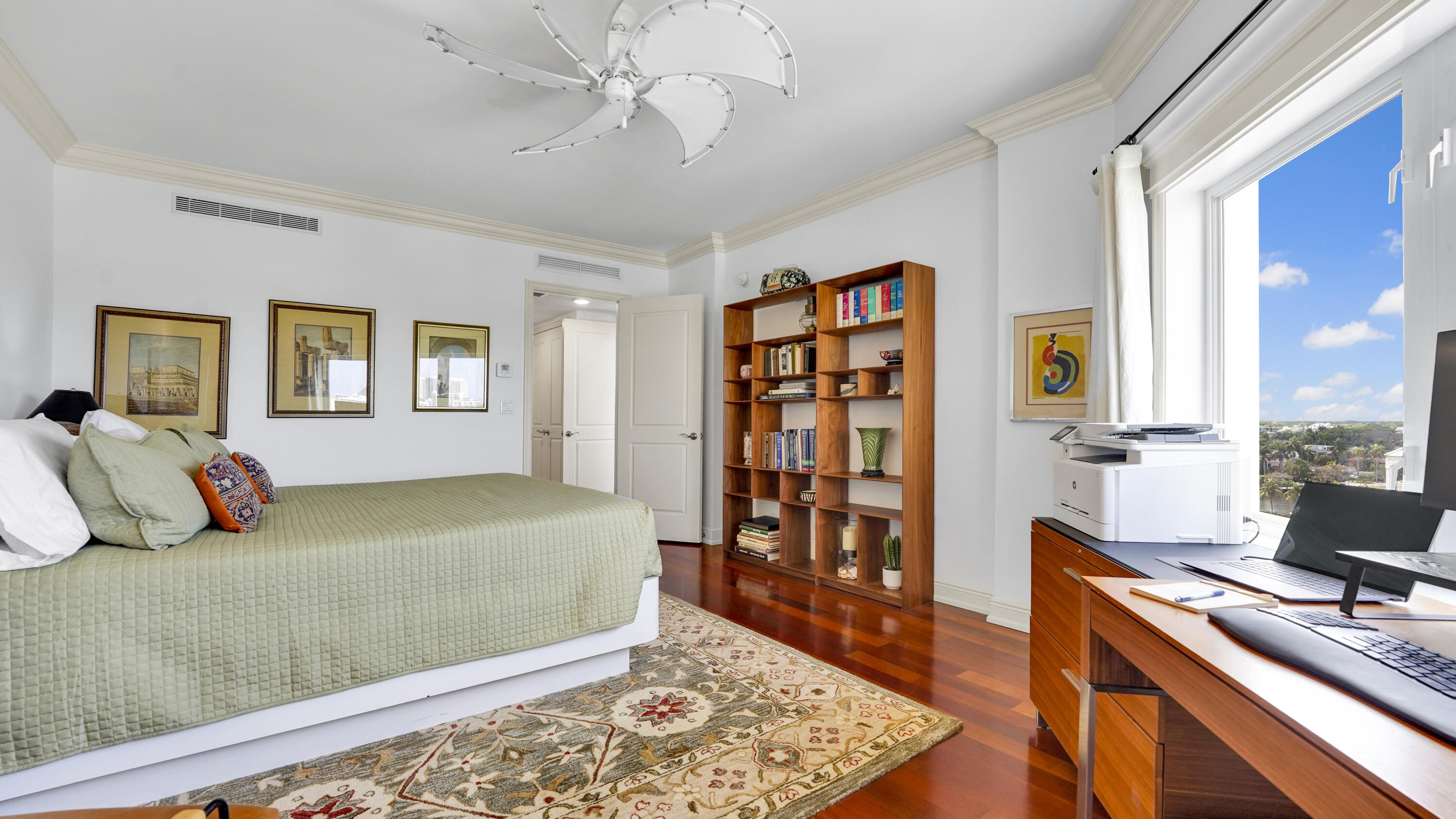 333 Sunset #708 Fort Lauderdale, FL 33301