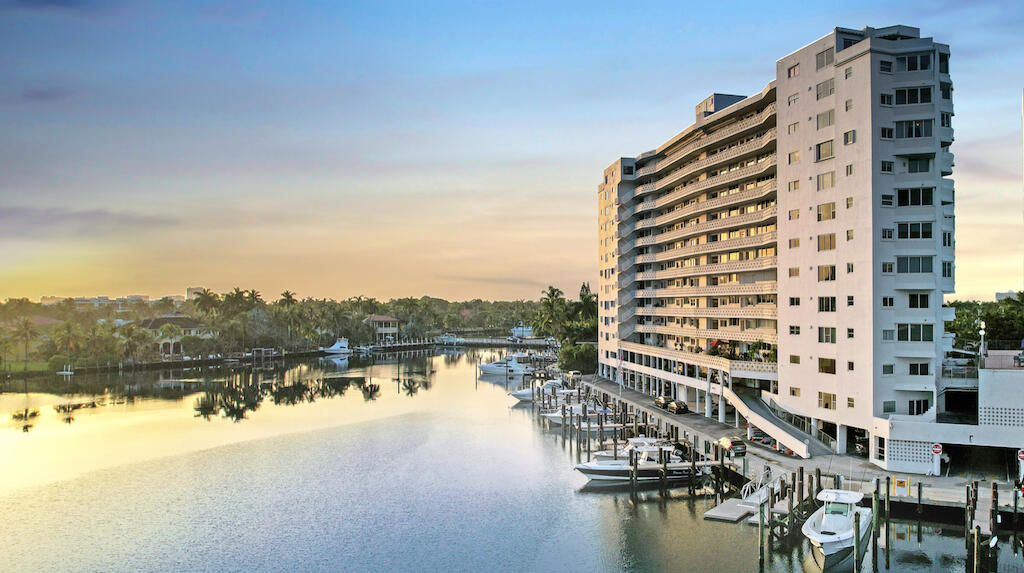 333 Sunset #708 Fort Lauderdale, FL 33301