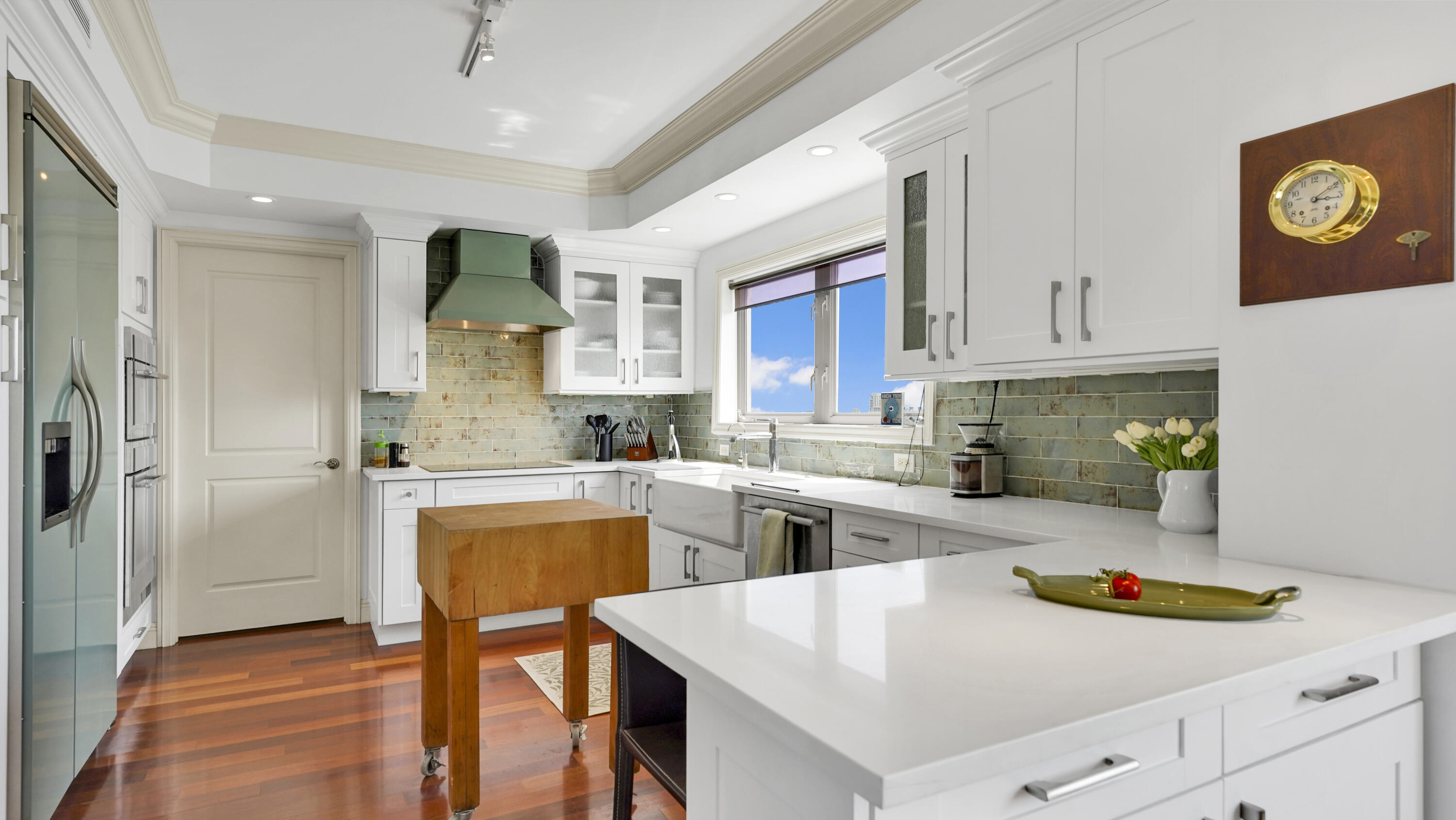 333 Sunset #708 Fort Lauderdale, FL 33301
