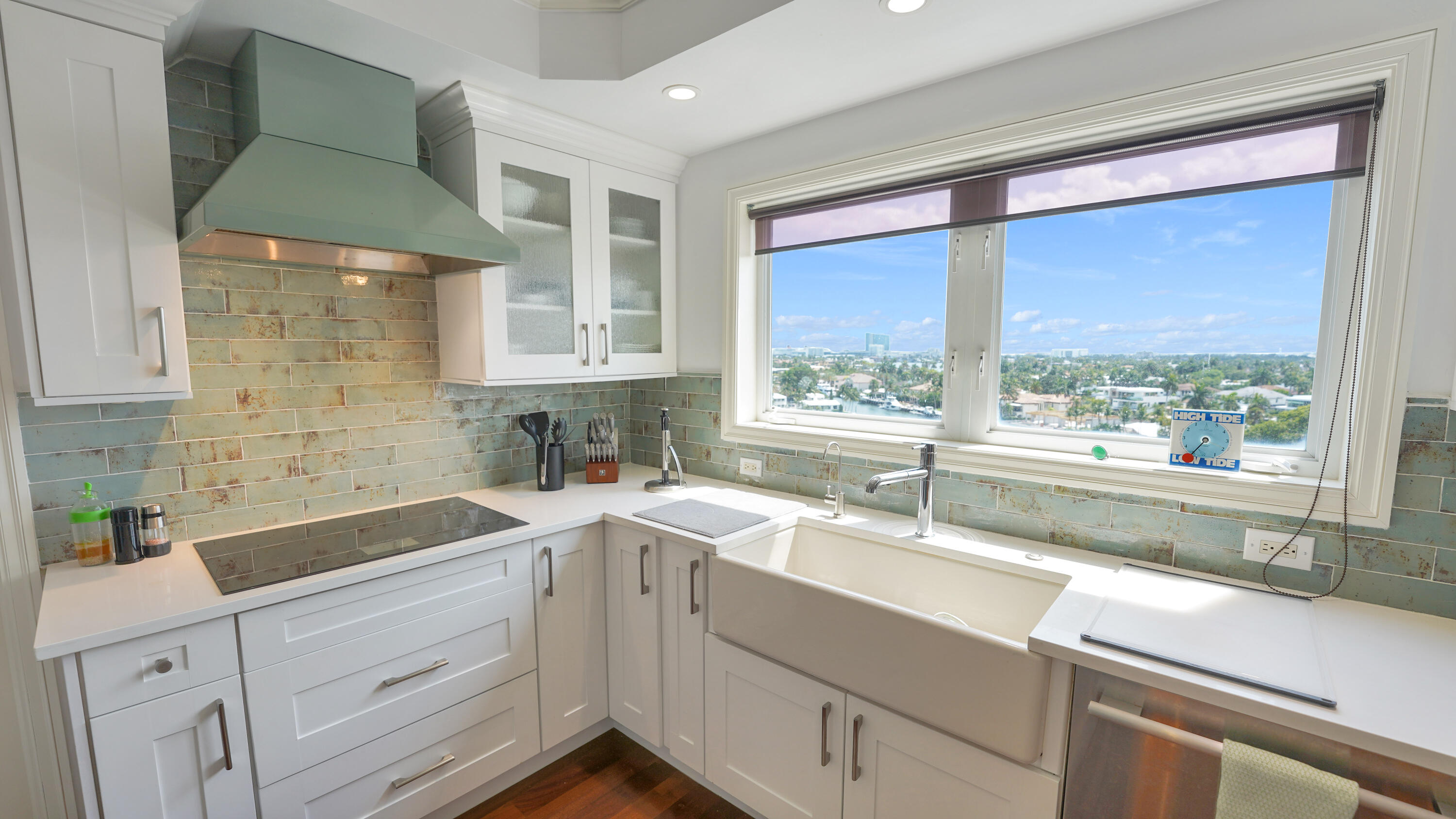333 Sunset #708 Fort Lauderdale, FL 33301