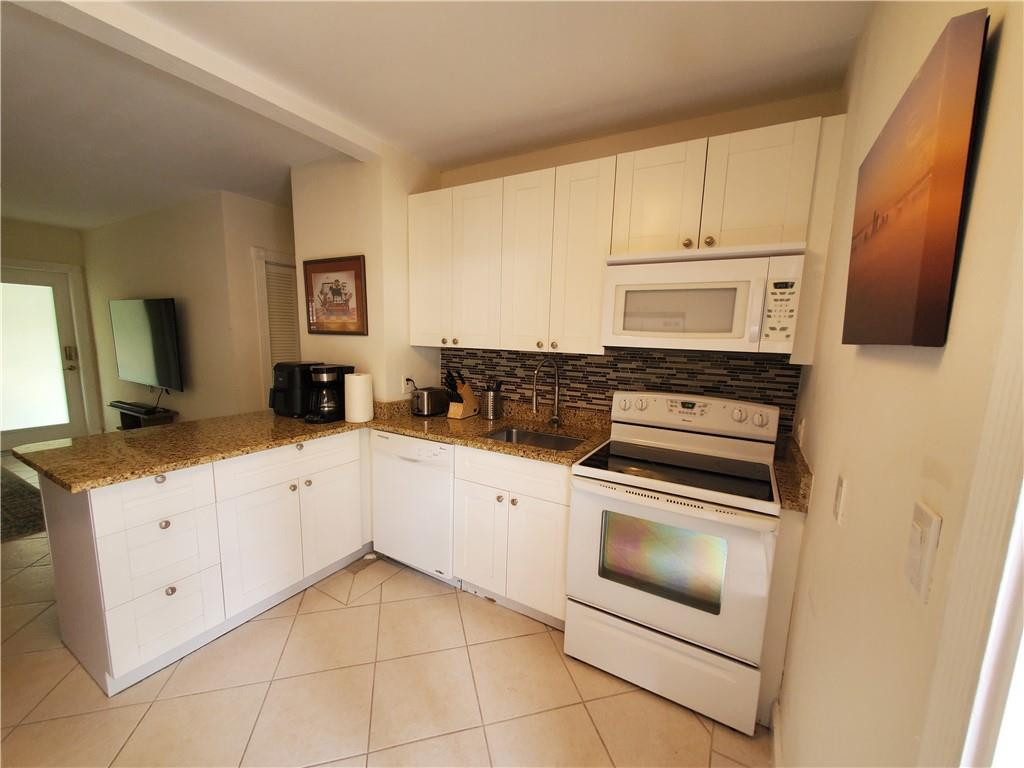 3204 NE 6th #1-2 Pompano Beach, FL 33062
