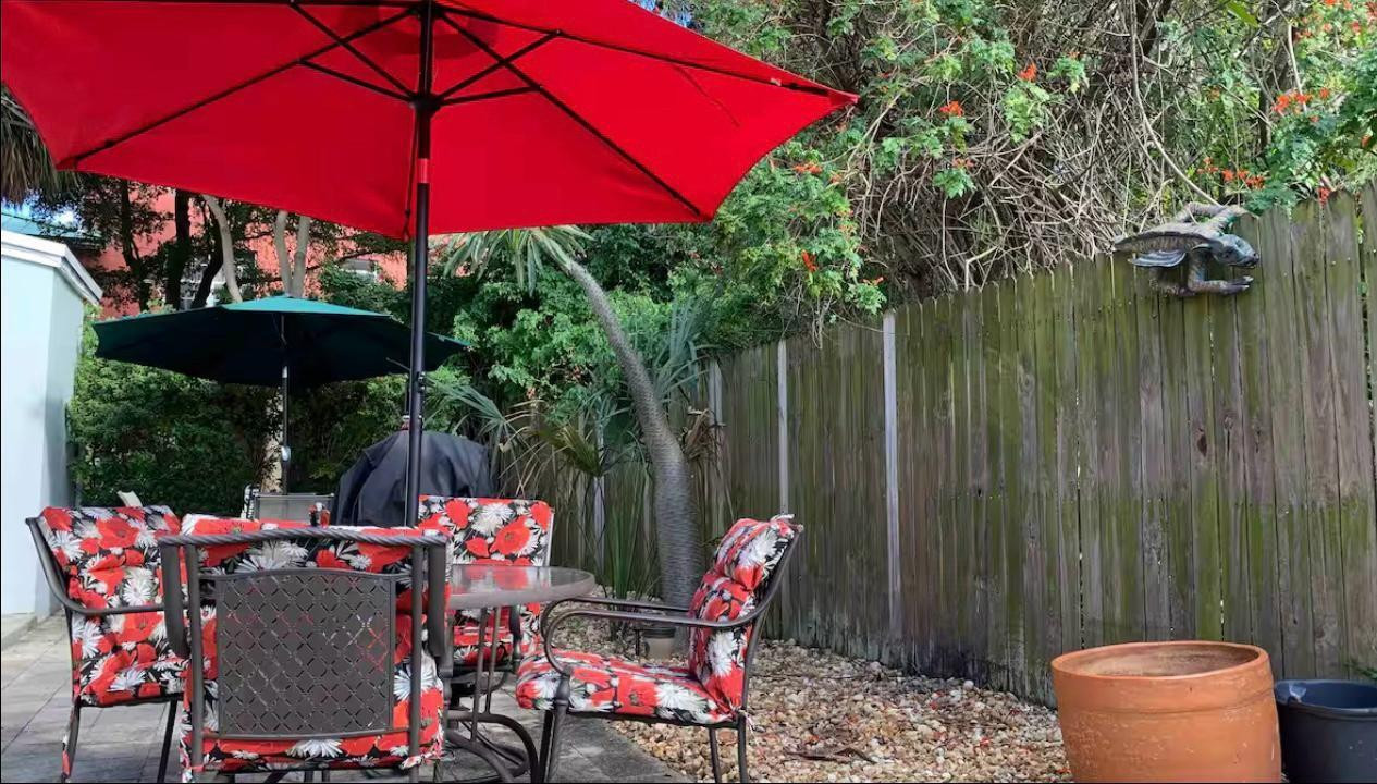 3204 NE 6th #1-2 Pompano Beach, FL 33062