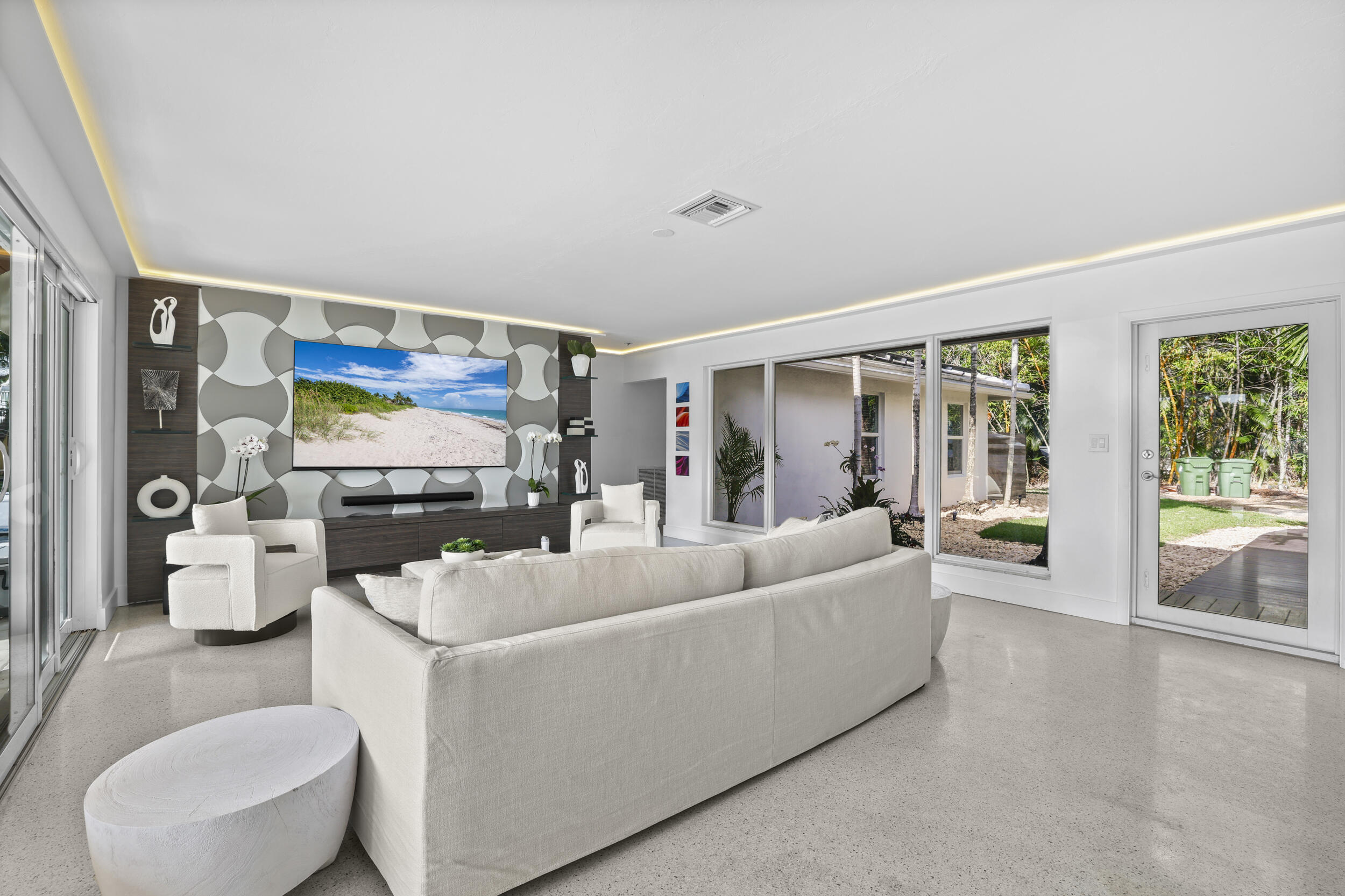 1321 Tangelo Fort Lauderdale, FL 33315