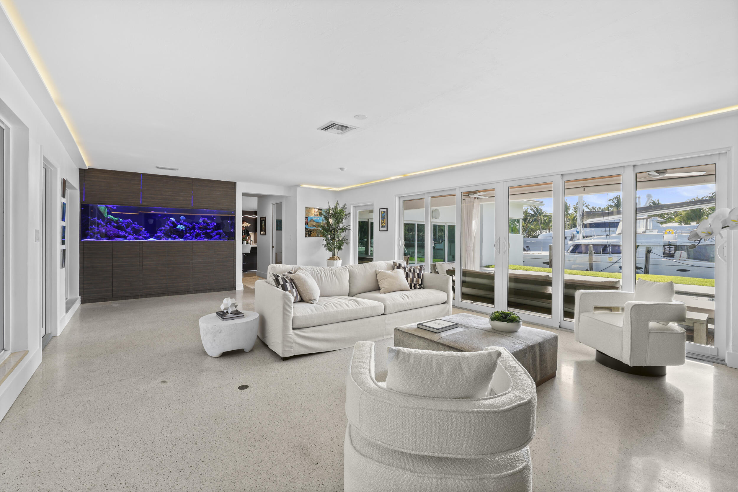 1321 Tangelo Fort Lauderdale, FL 33315