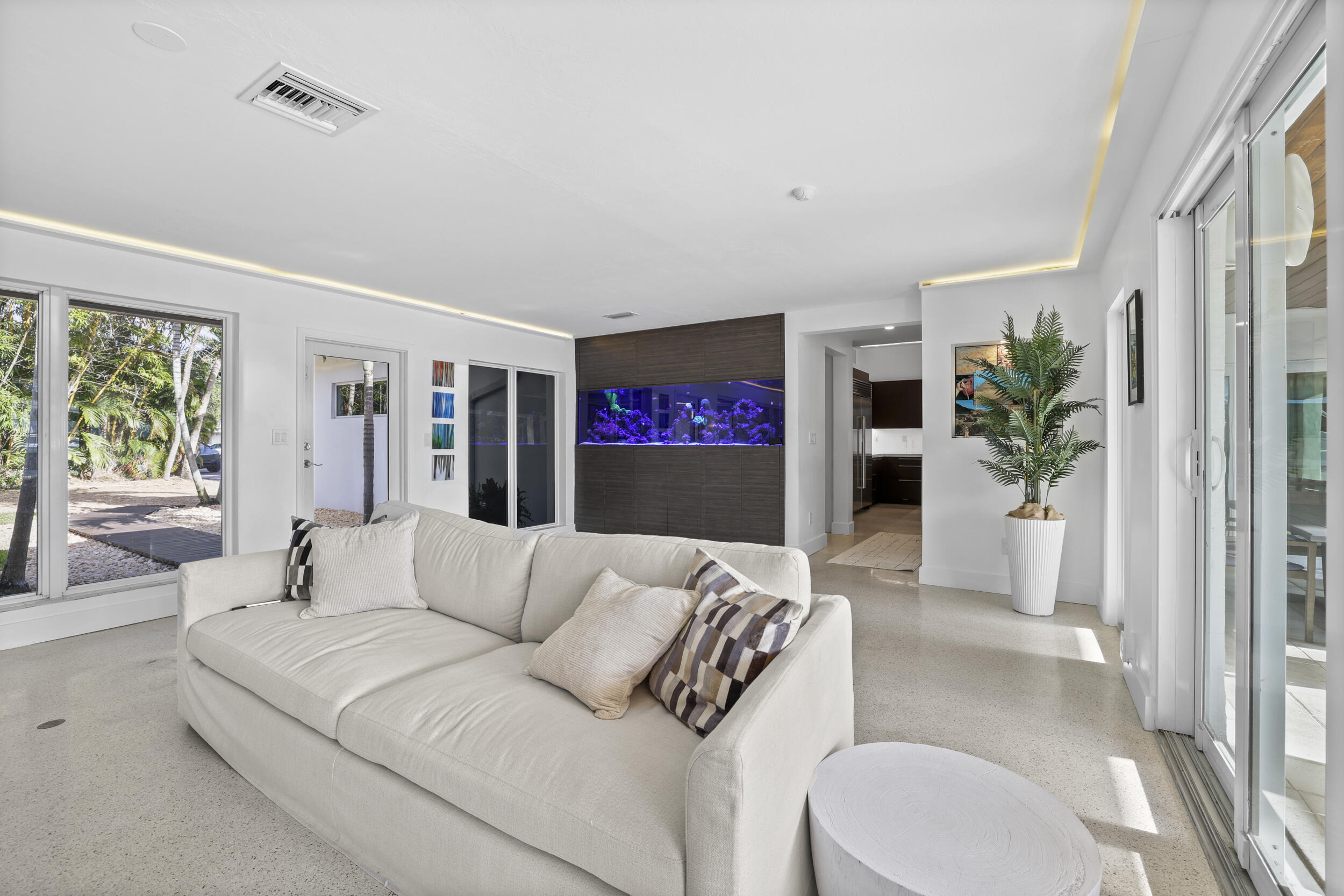 1321 Tangelo Fort Lauderdale, FL 33315