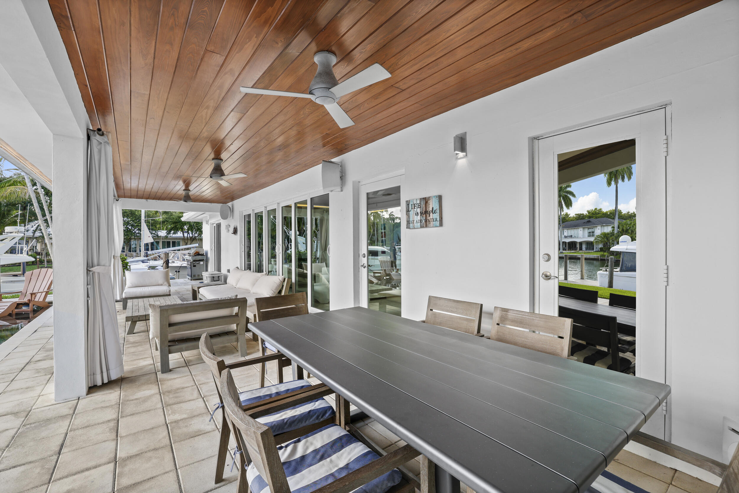 1321 Tangelo Fort Lauderdale, FL 33315