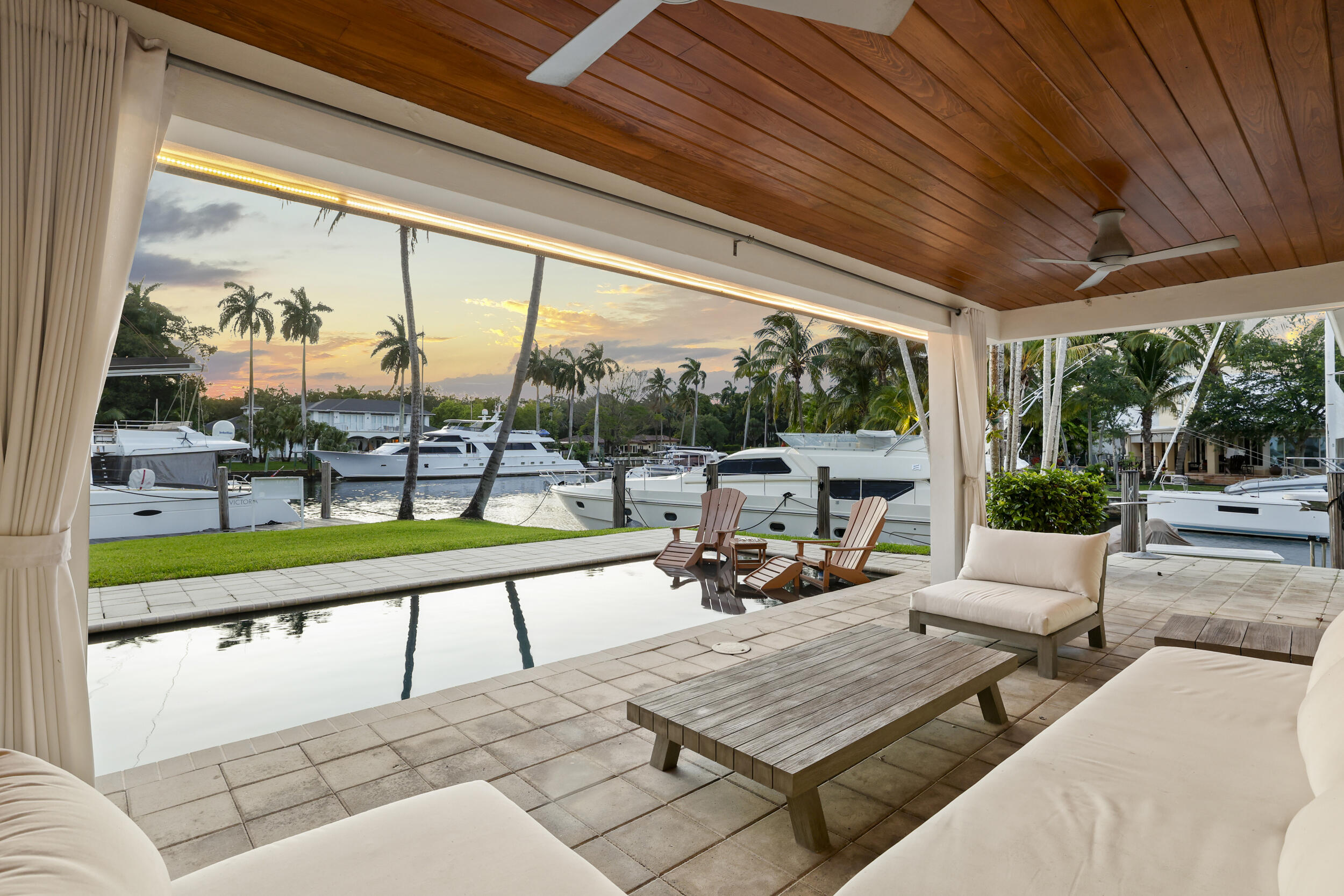 1321 Tangelo Fort Lauderdale, FL 33315