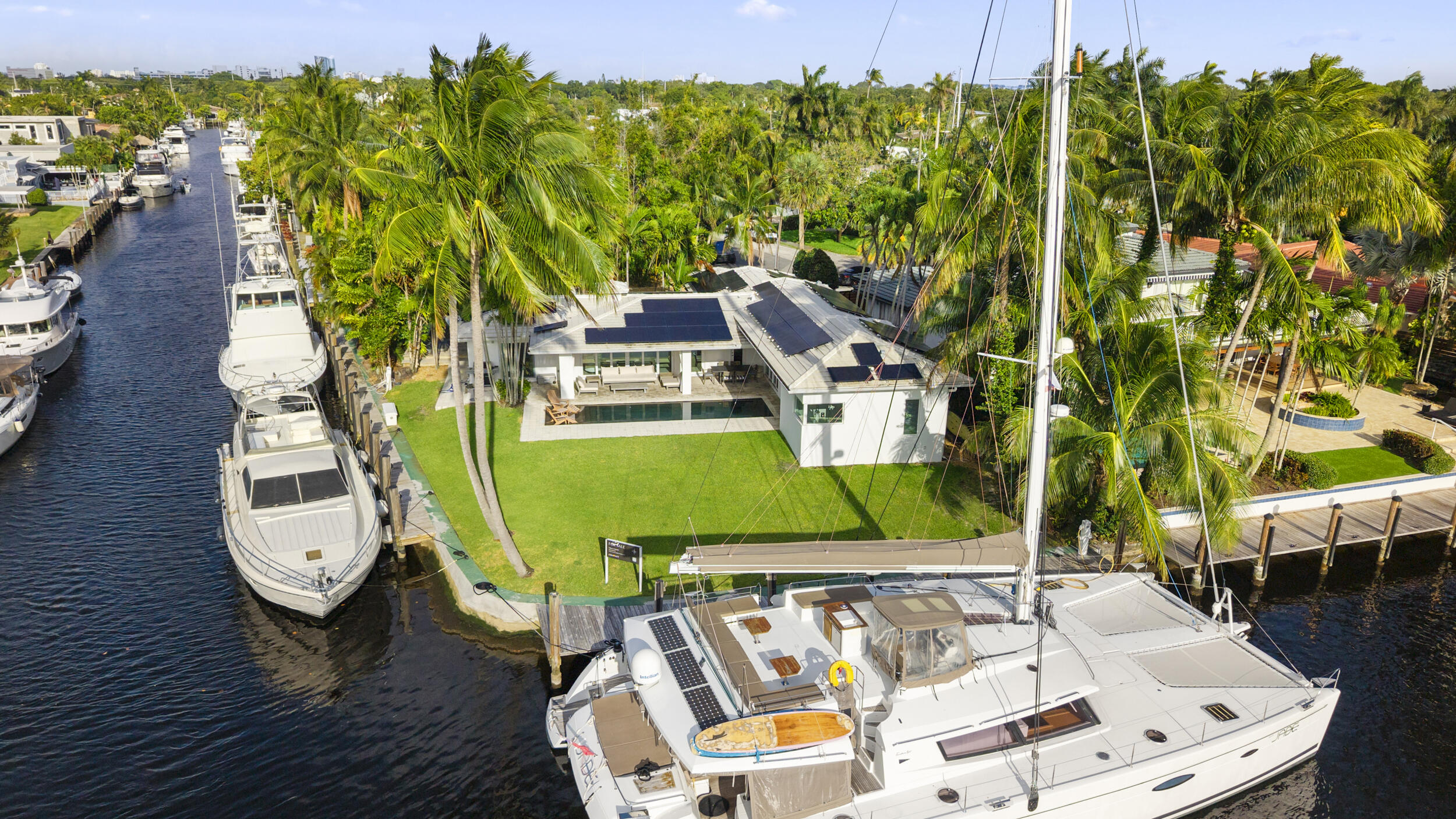 1321 Tangelo Fort Lauderdale, FL 33315