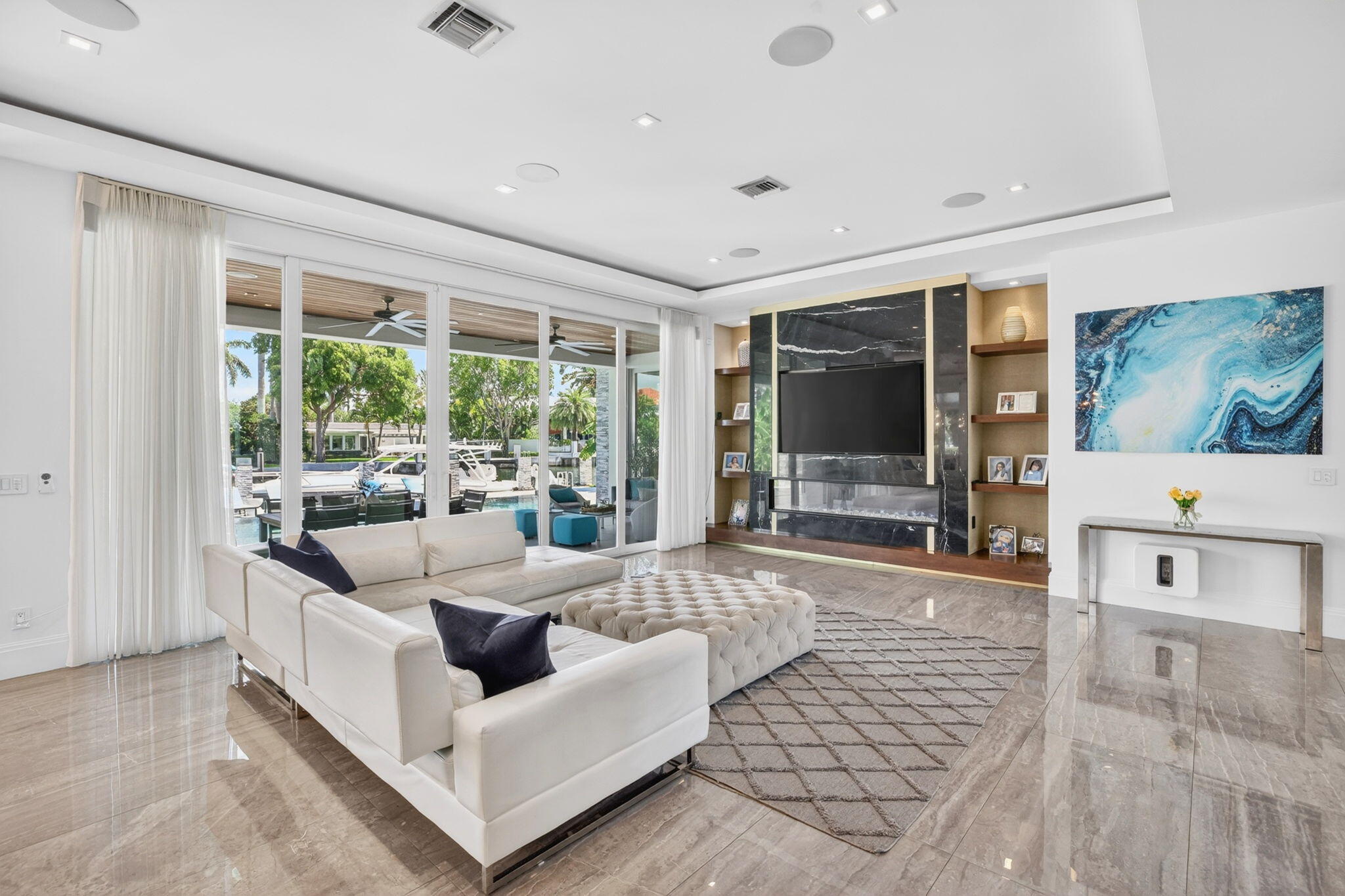 39 Pelican Fort Lauderdale, FL 33301