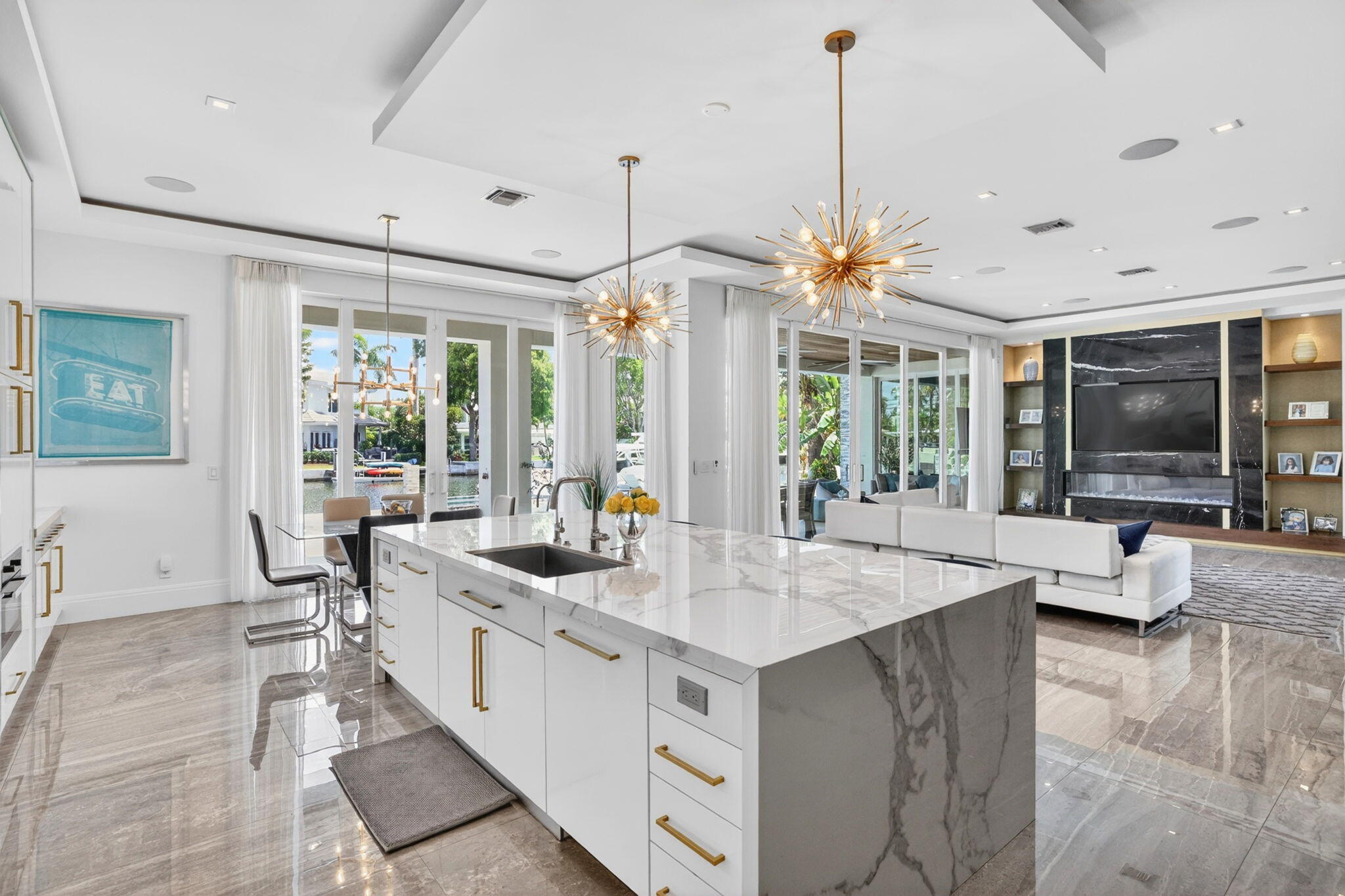 39 Pelican Fort Lauderdale, FL 33301