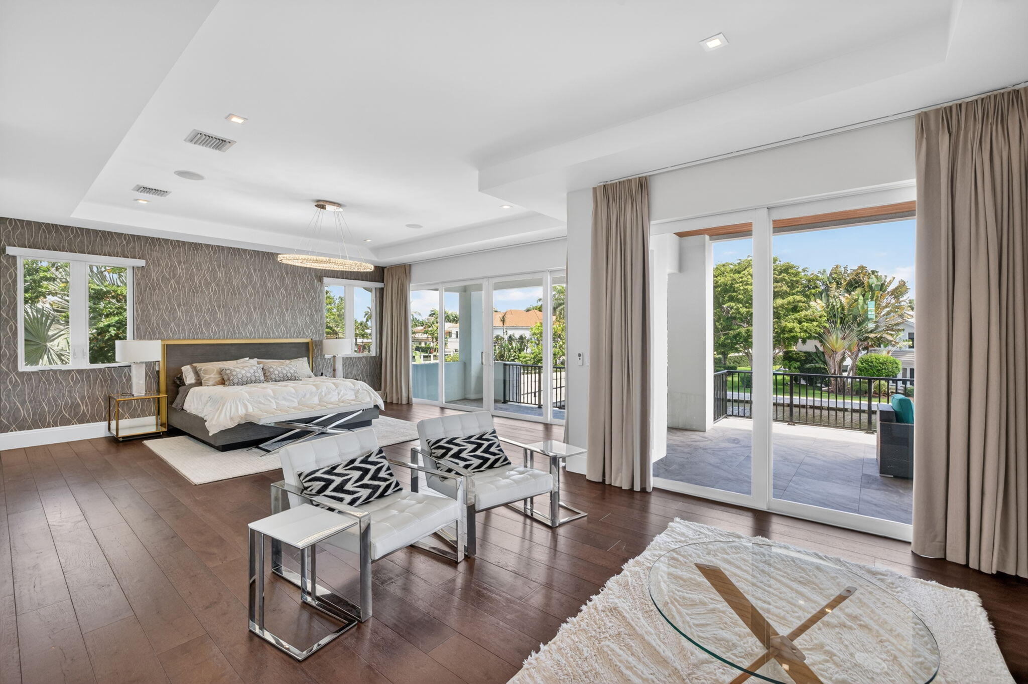 39 Pelican Fort Lauderdale, FL 33301