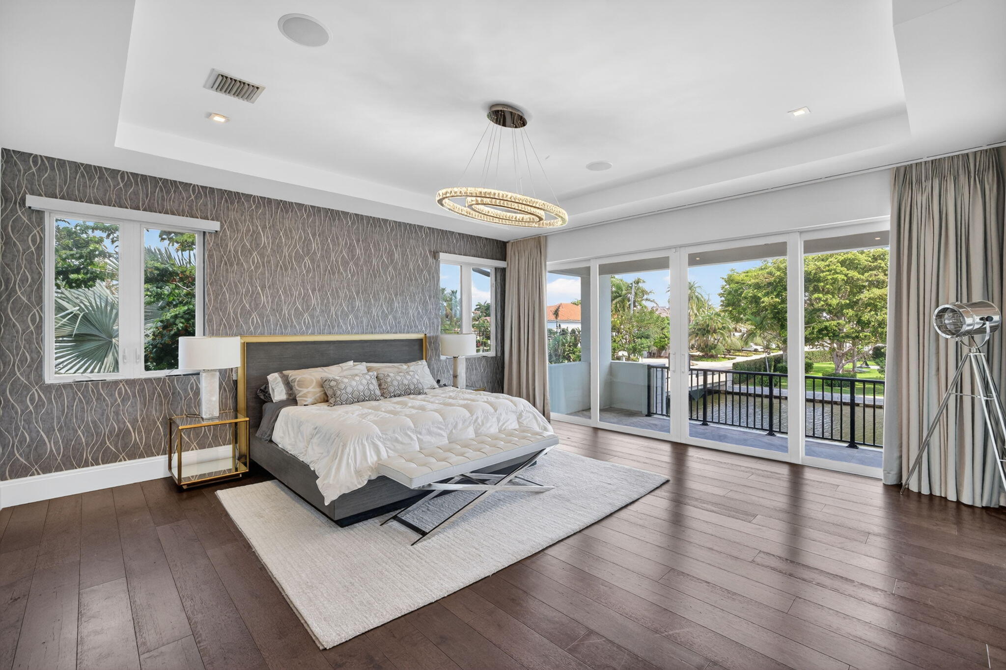 39 Pelican Fort Lauderdale, FL 33301