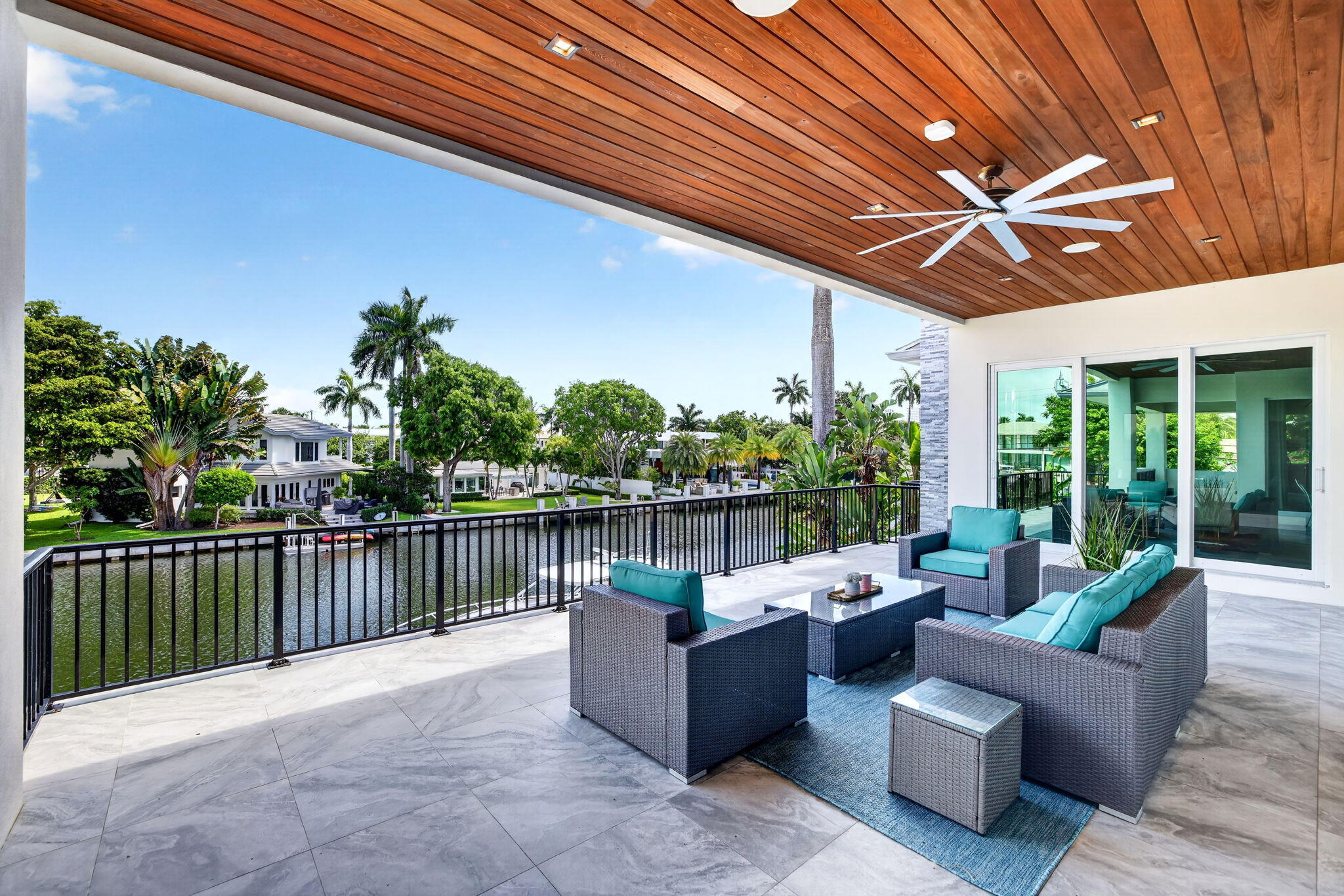 39 Pelican Fort Lauderdale, FL 33301